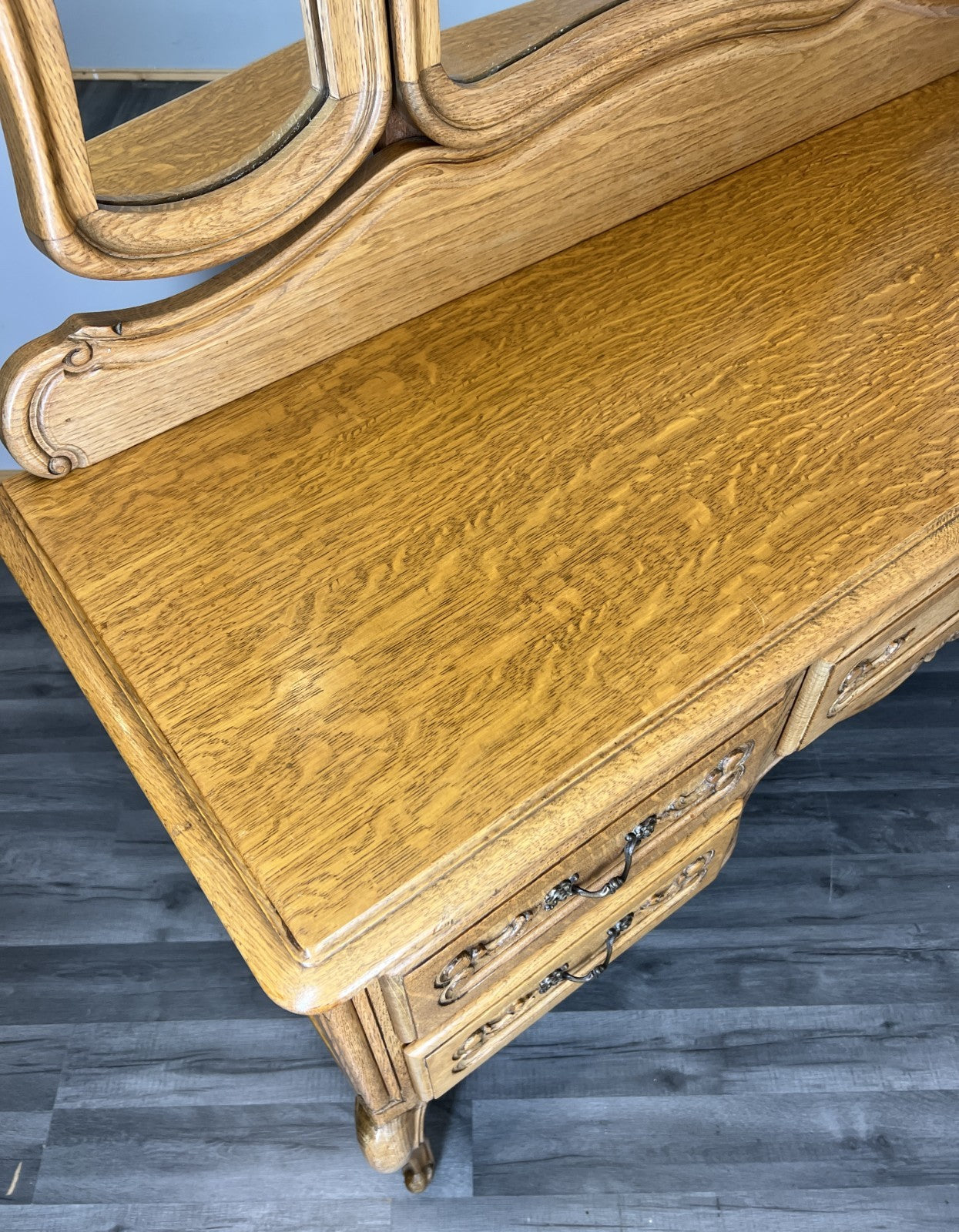 Vintage Dressing Table with Mirror French Oak Louis Vanity Table Makeup LOT 45547