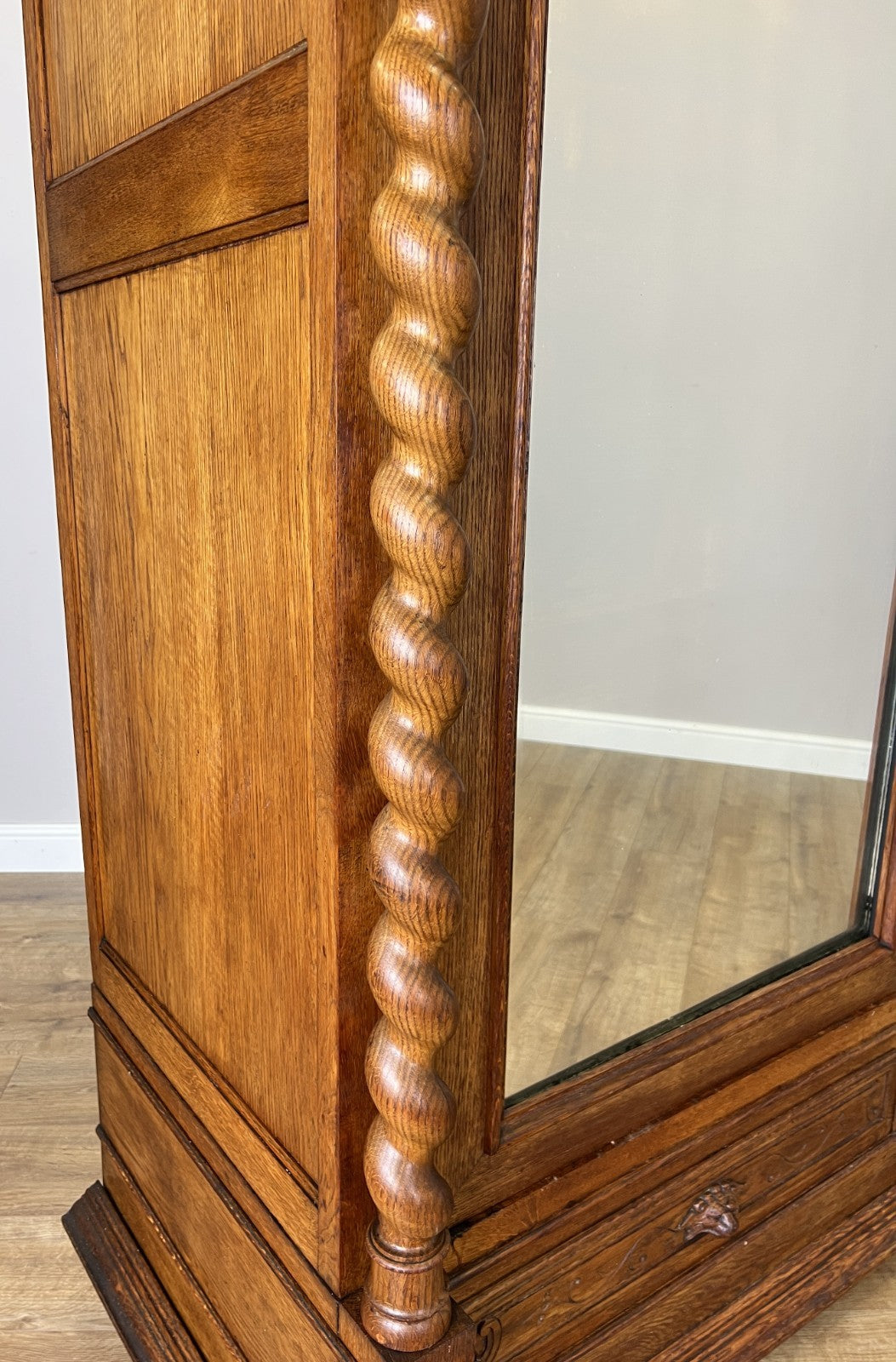 Wardrobe Antique French Oak Two Door Mirrored Carved Armoire Cabinet LOT 61245