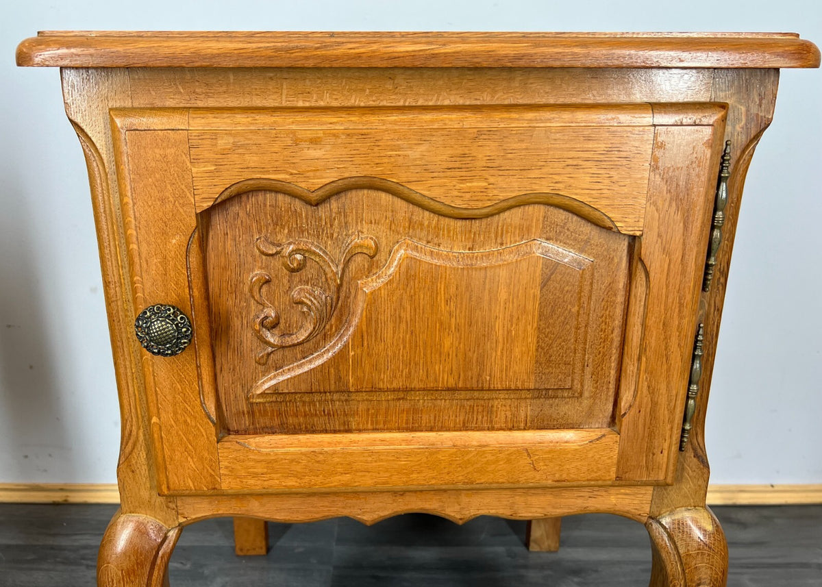 Amazing Pair French  Bedside Tables Cupboards Cabinets Louis XVI (LOT 2861)