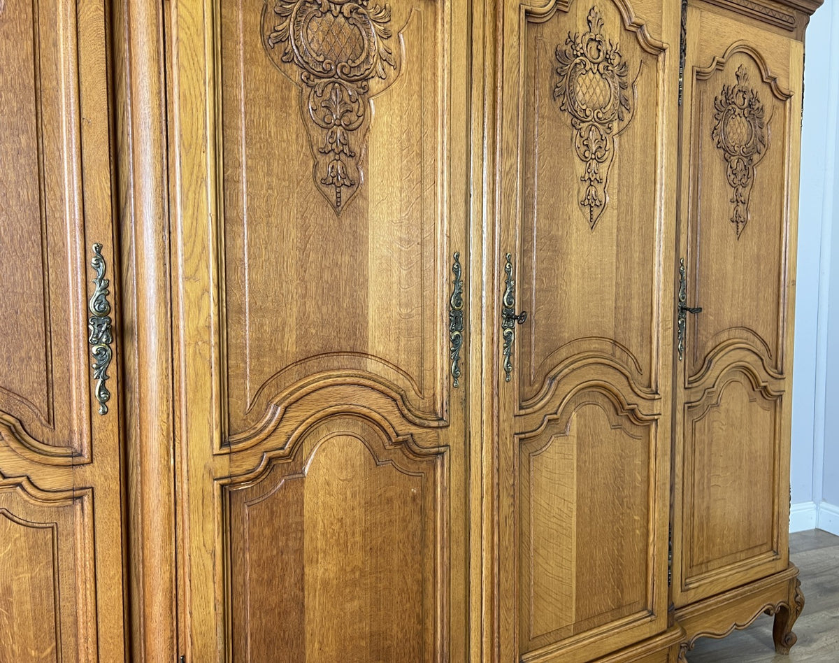 Wardrobe Vintage French Louis XVI Style Oak Four Door Carved Armoire LOT 6516