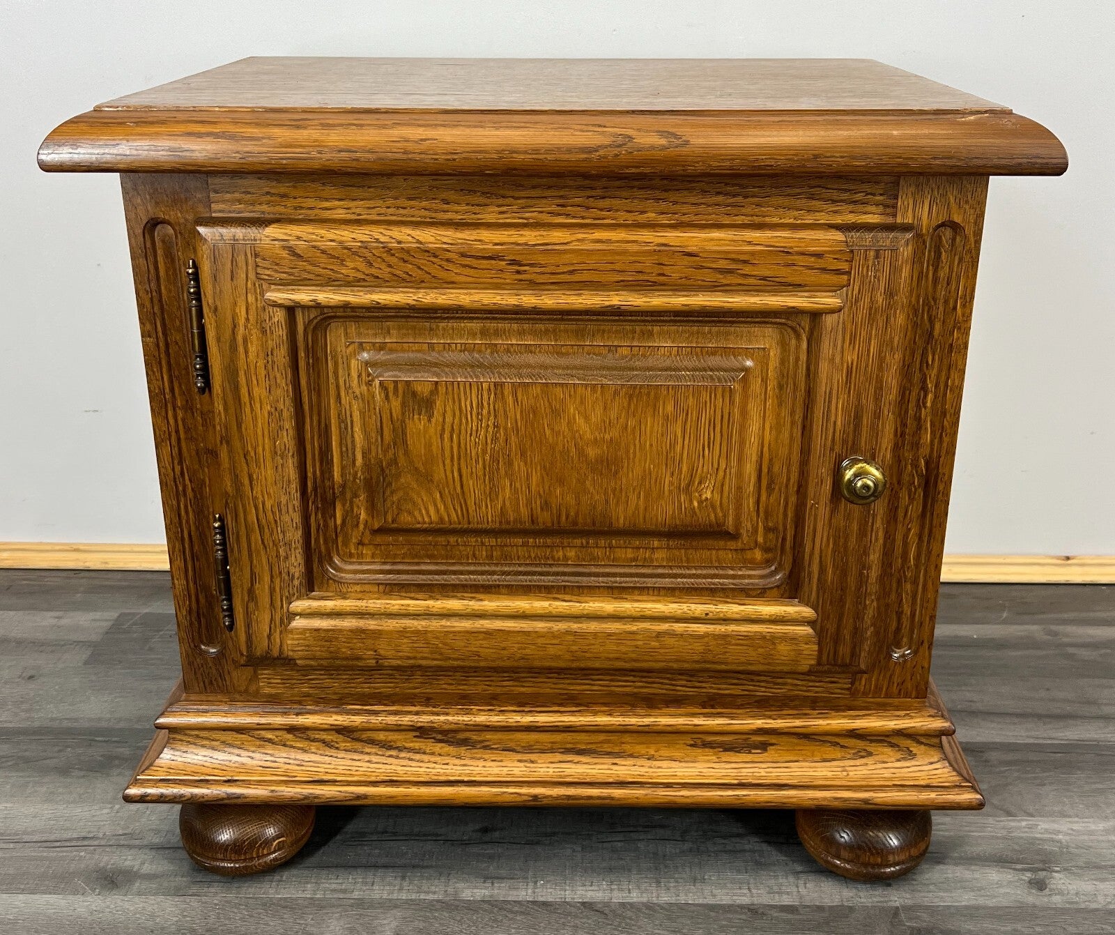 Pair of Bedside Tables Vintage French Style Cupboards Carved Cabinets LOT 28971