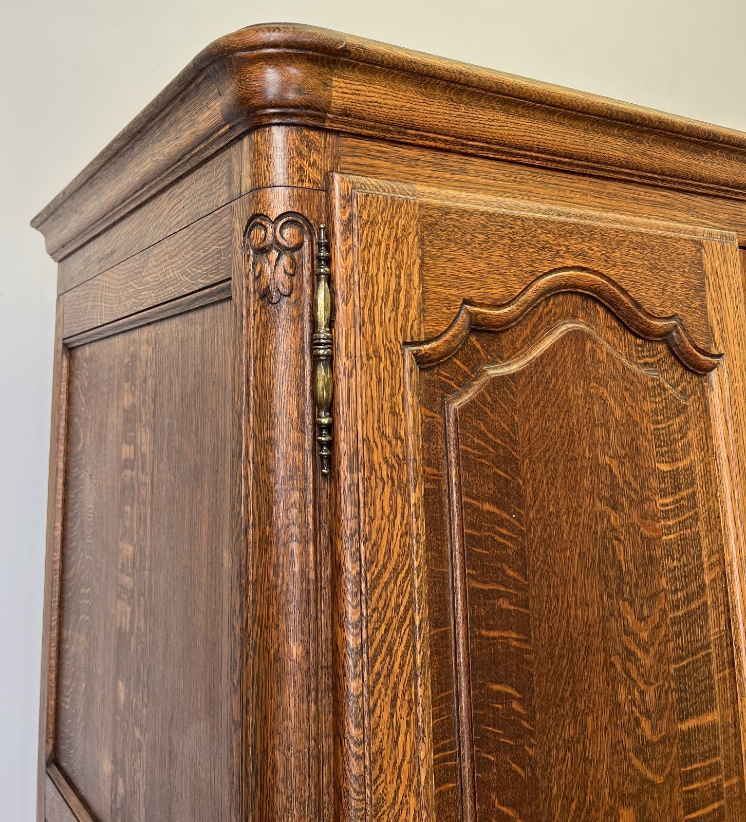 Wardrobe Vintage French Louis XVI Style Oak Four Door Carved Armoire LOT 482710