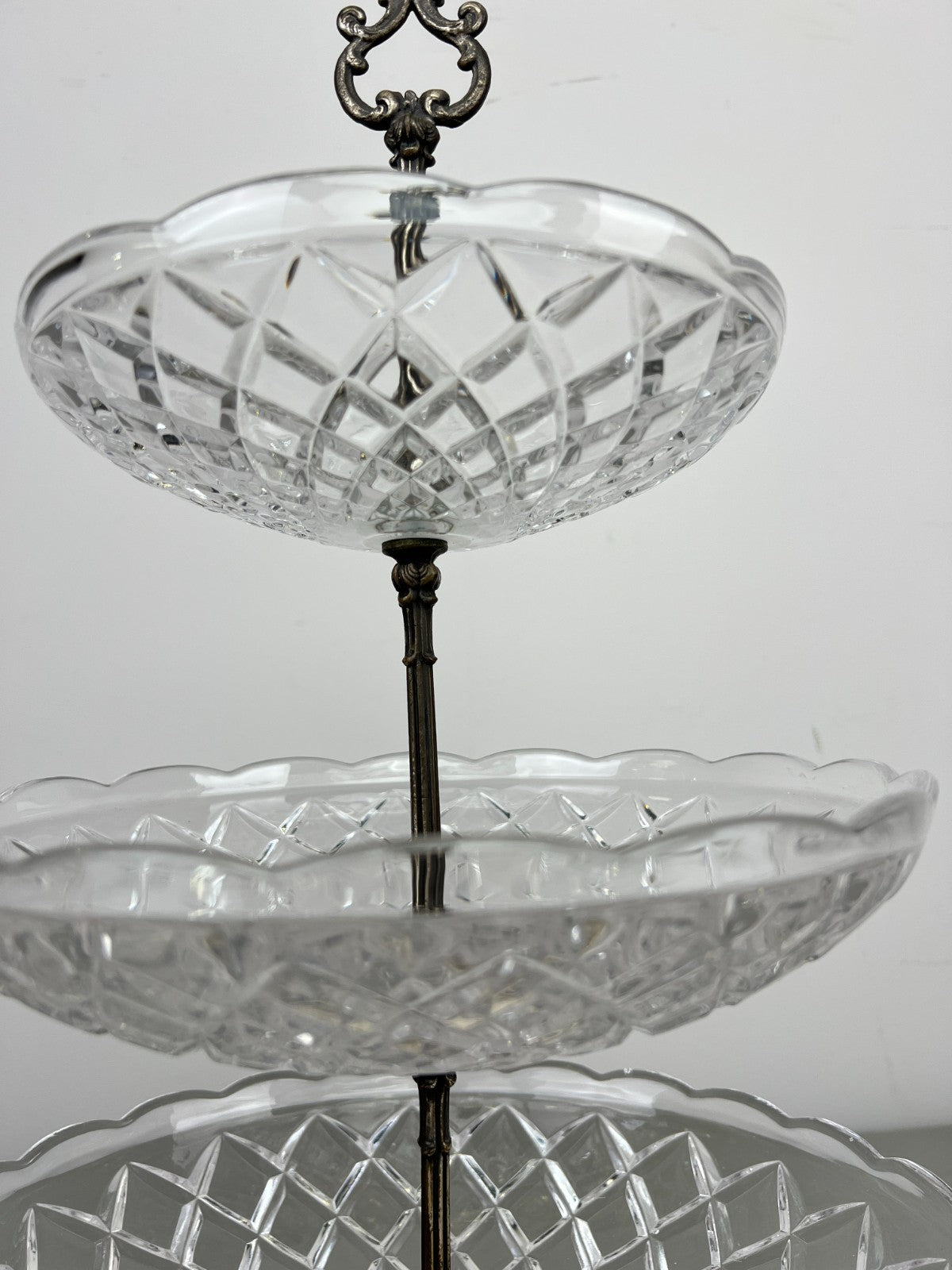 Bomboniere Vintage French Crystal Cut Three Tier Serving Cake Stand LOT 6439