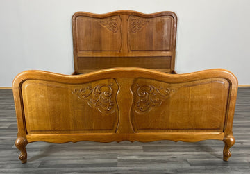 Bed Vintage French Louis XVI Oak Double Bed Frame Carved Headboard LOT 29640
