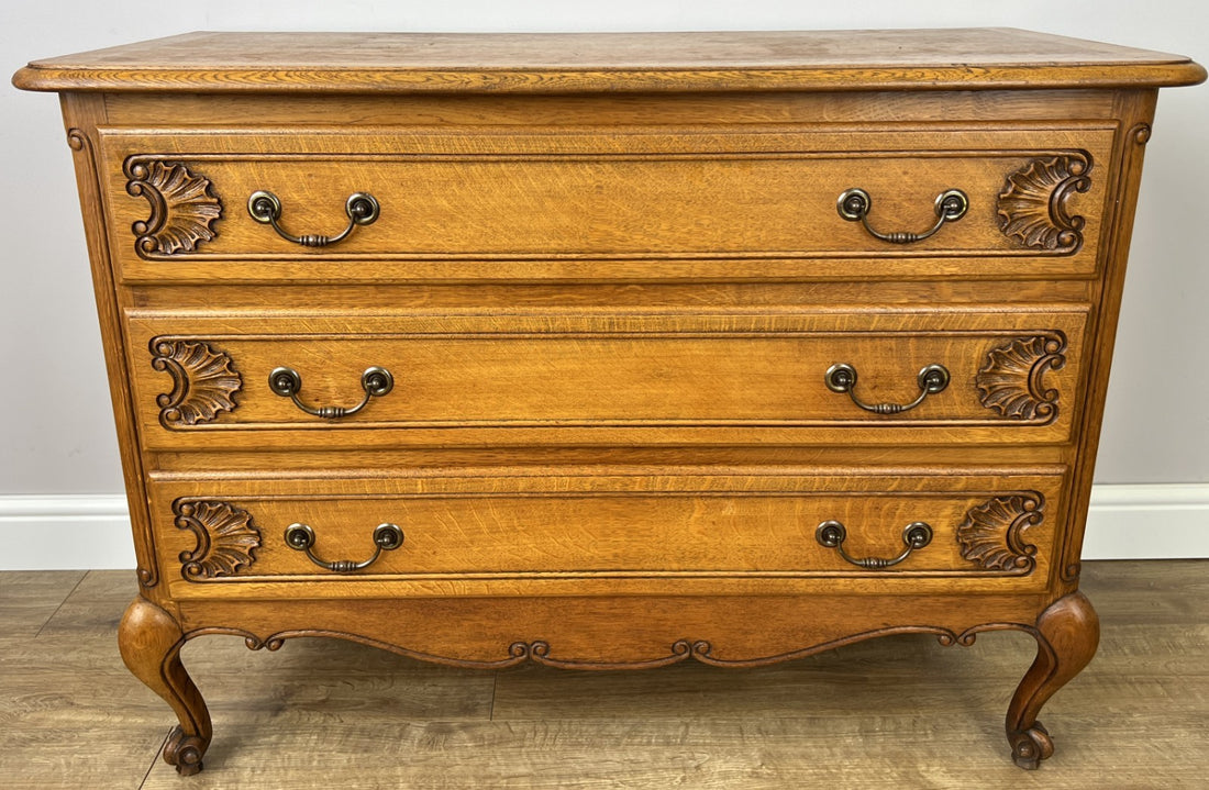 Chest of Drawers Vintage French Louis Oak 3 Drawers Carved Cabinet LOT 62590
