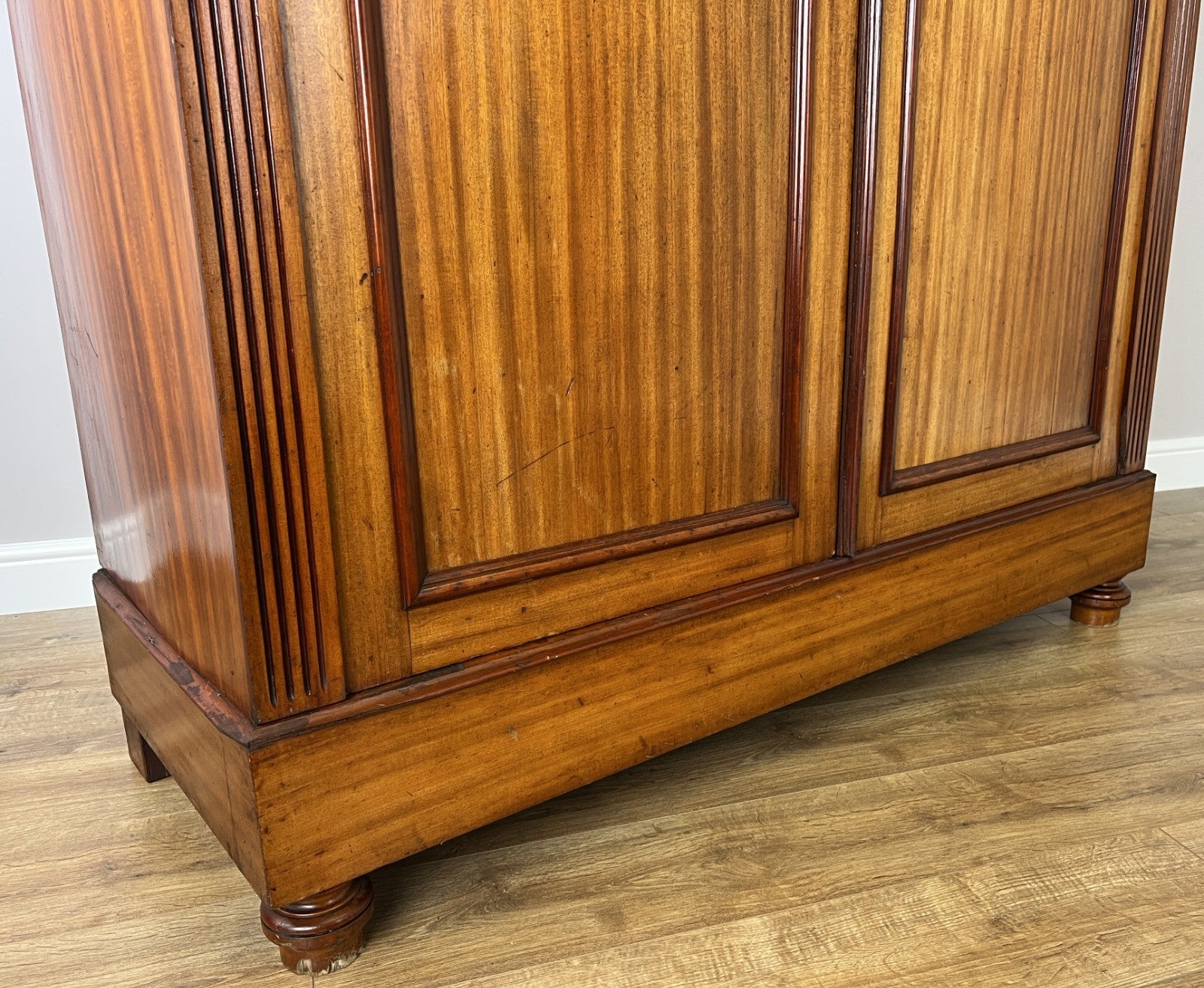 Wardrobe Antique French Style Two Door Mahogany Carved Armoire LOT 61566