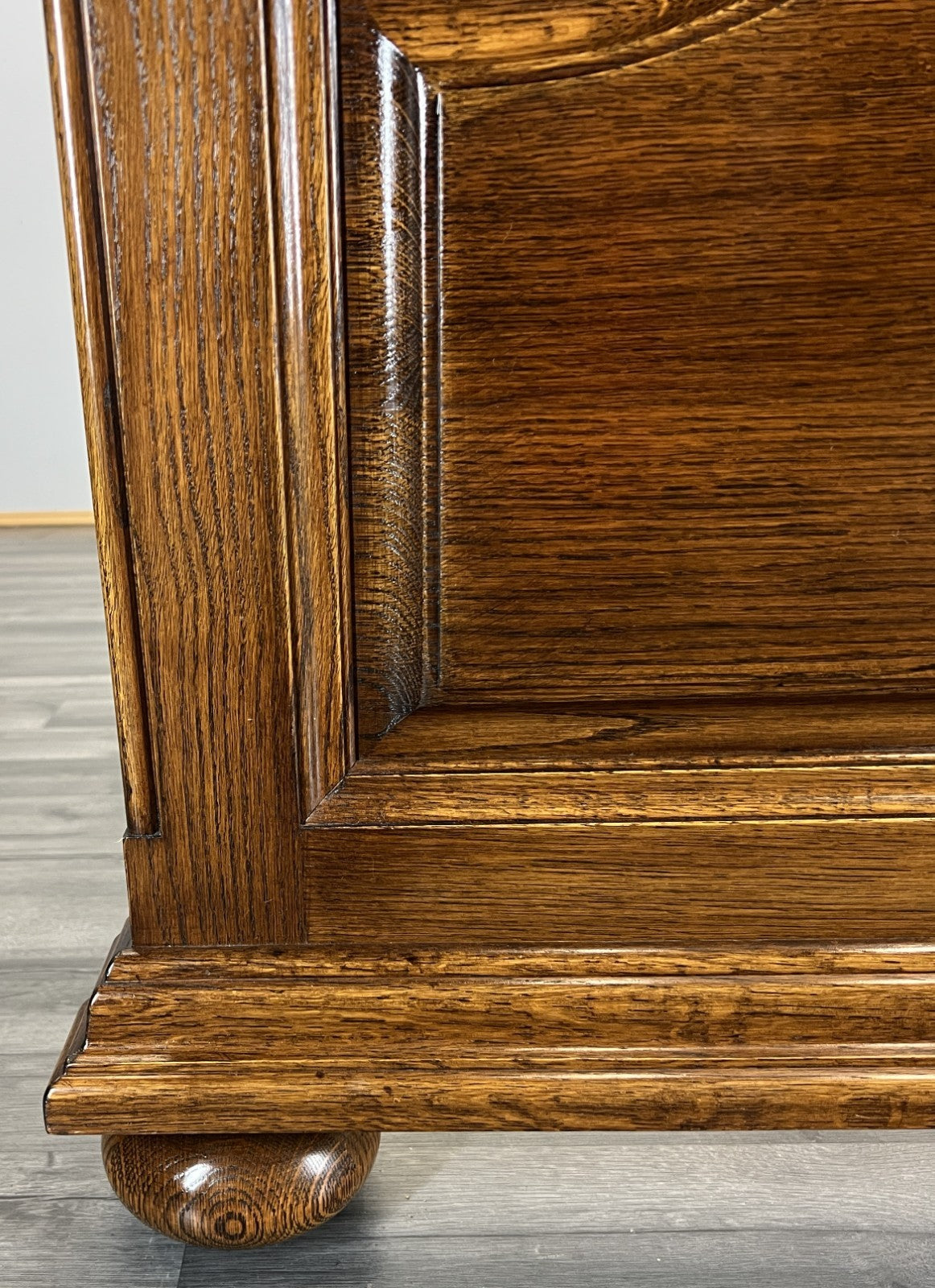 Bed Vintage French Style King Size Bed Frame Oak Carved Headboard LOT 46224