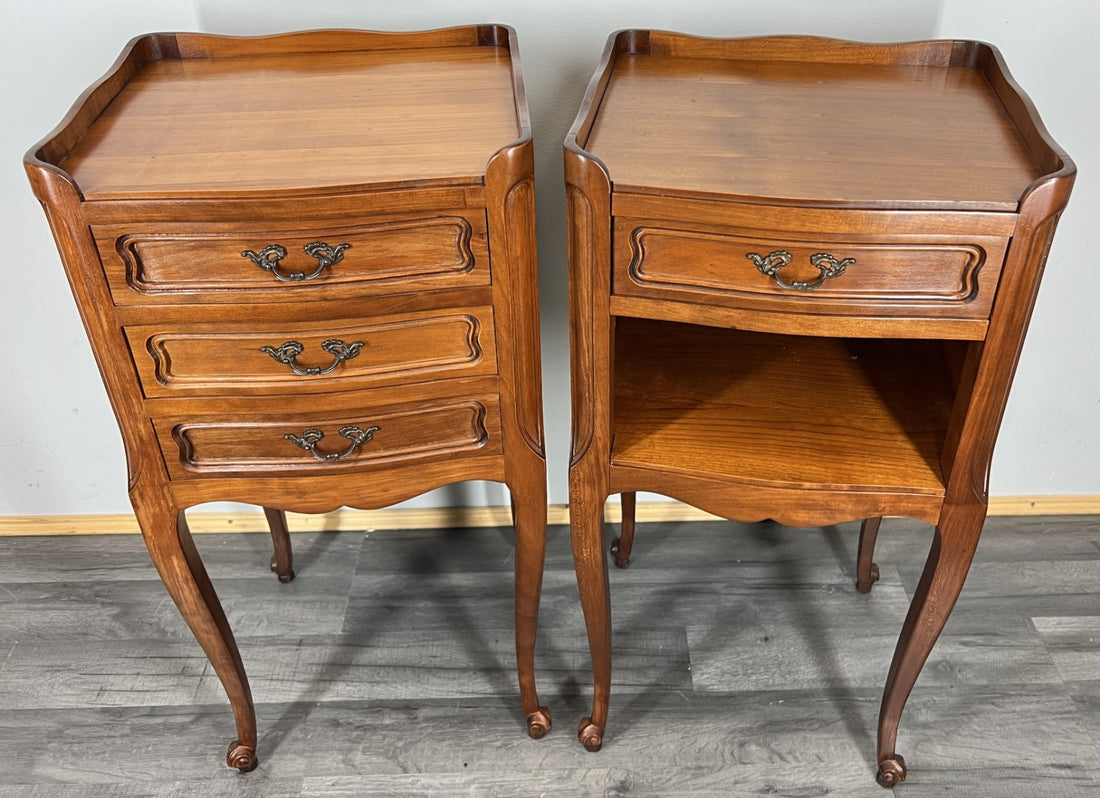 Pair of Bedside Tables Vintage French Louis Carved Nightstands Cabinets LOT 44270