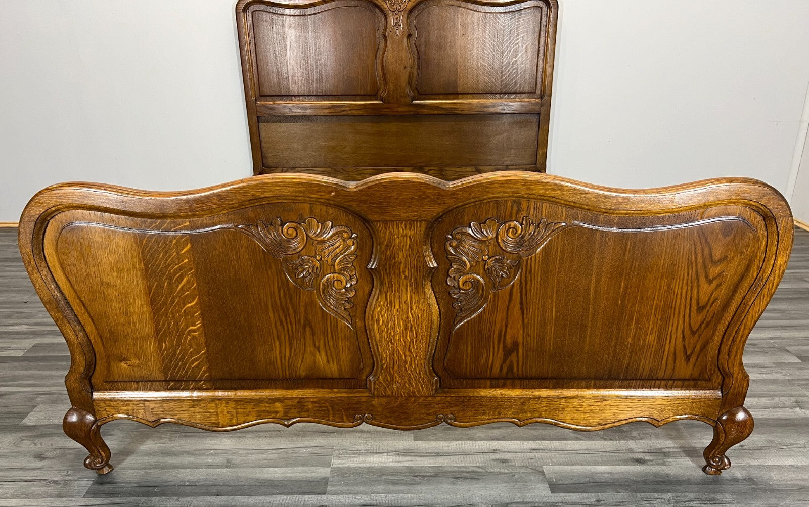 Bed Vintage French Louis XVI Style Oak Double Frame Carved Headboard LOT 27582