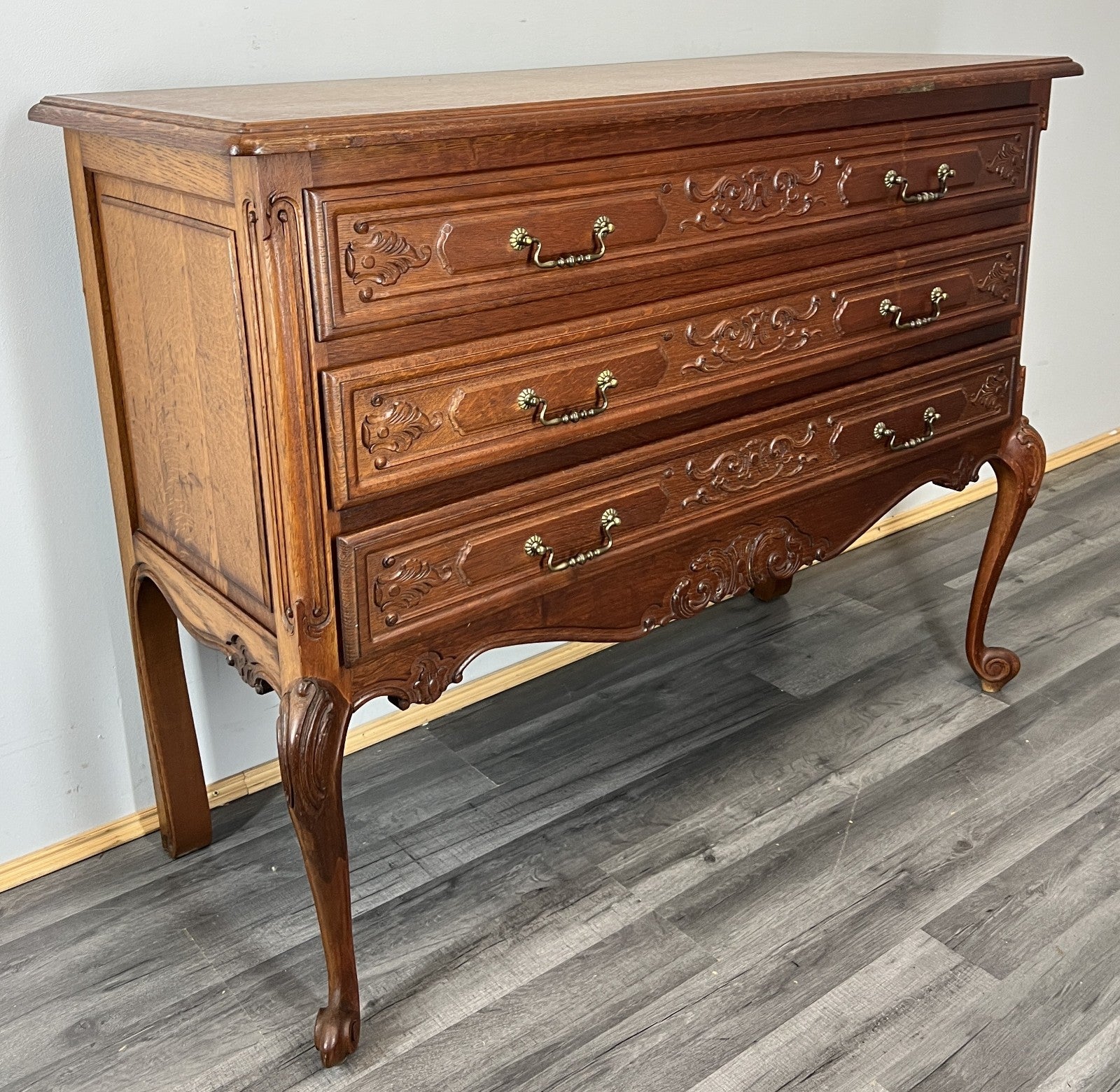 Chest of Drawers Vintage French Louis XVI Oak Carved 3 Drawer Cabinet LOT 43959