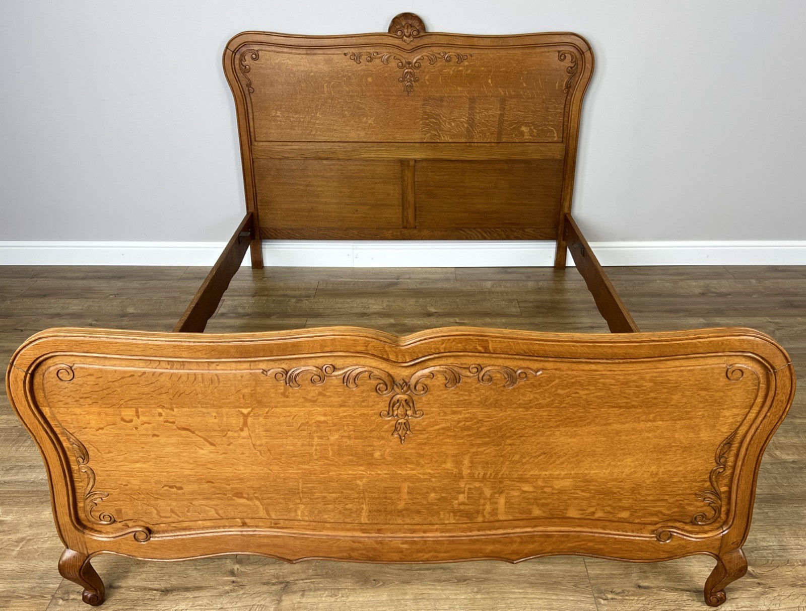 Bed Vintage French Louis XVI Double Bed Frame Oak Carved Headboard LOT 48750
