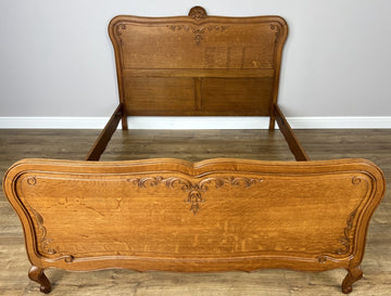 Bed Vintage French Louis XVI Double Bed Frame Oak Carved Headboard LOT 48750