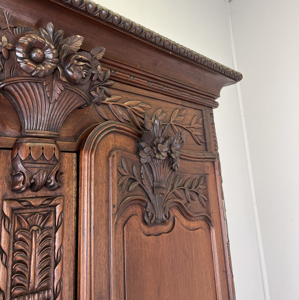 Wardrobe Antique French Style Walnut Two Door Carved Armoire LOT 6499