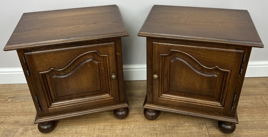 Pair of Bedside Tables Vintage French Style Nightstands Carved Cabinets LOT 49650