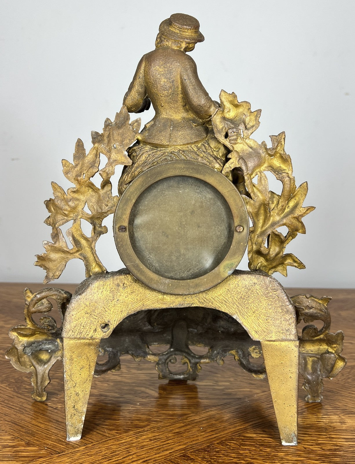 Clock Vintage French Style Mantel Clock with Matching Candelabras Set LOT 46808