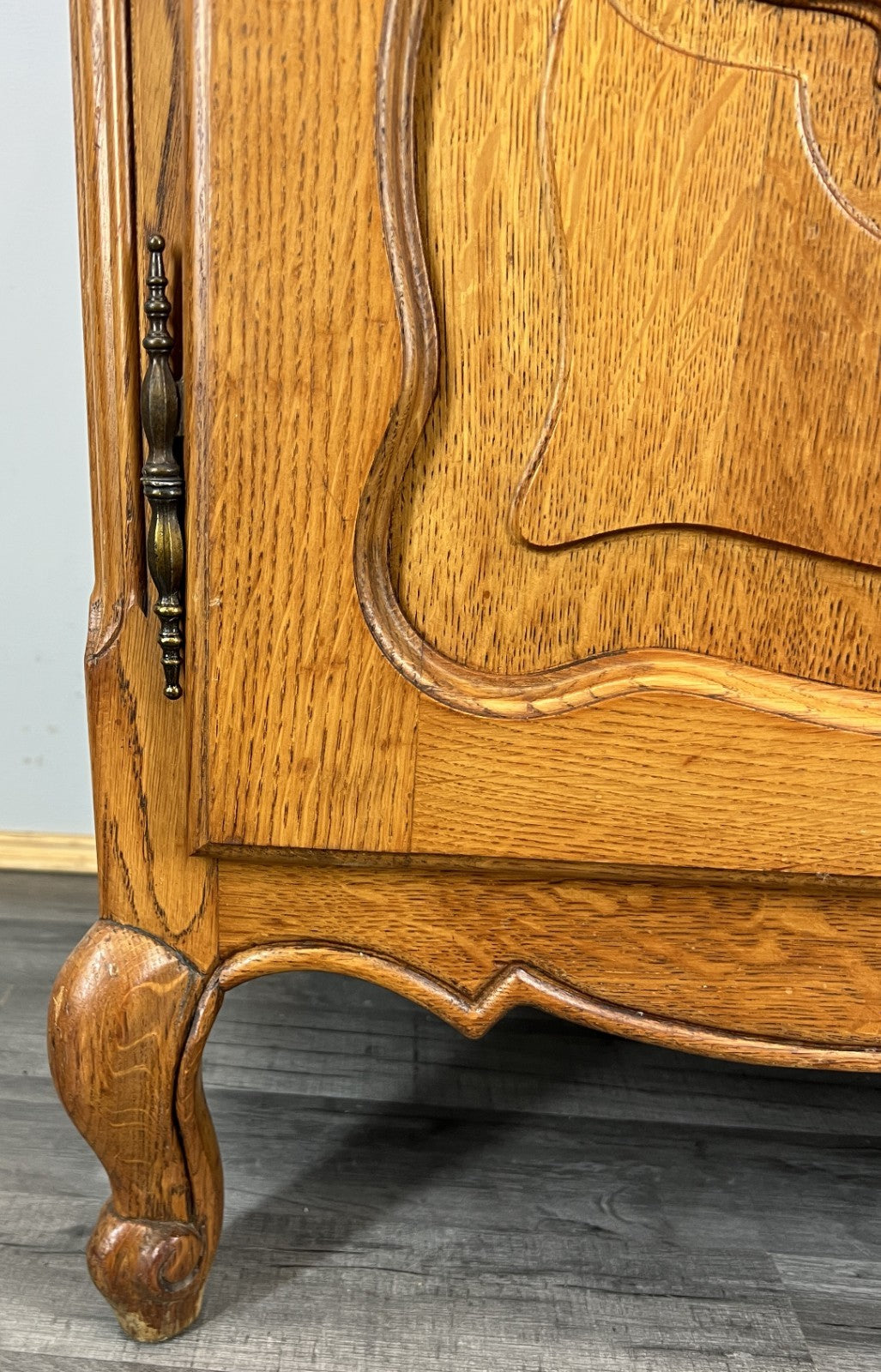 Bookcase Vintage French Louis XVI Oak Display Cabinet Carved Sideboard LOT 45767