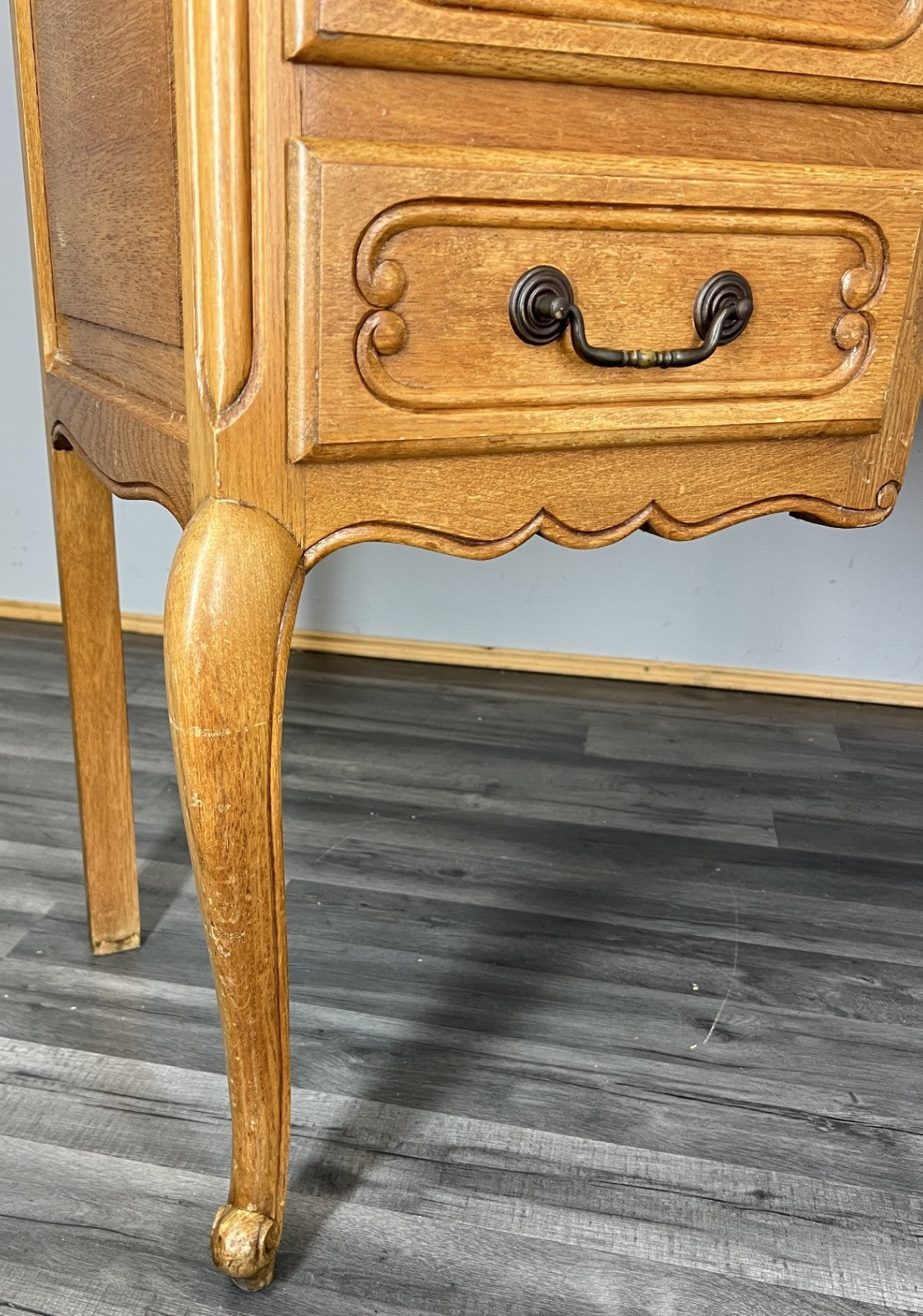 Vintage Dressing Table with Mirror French Oak Louis Vanity Table Makeup LOT 456412