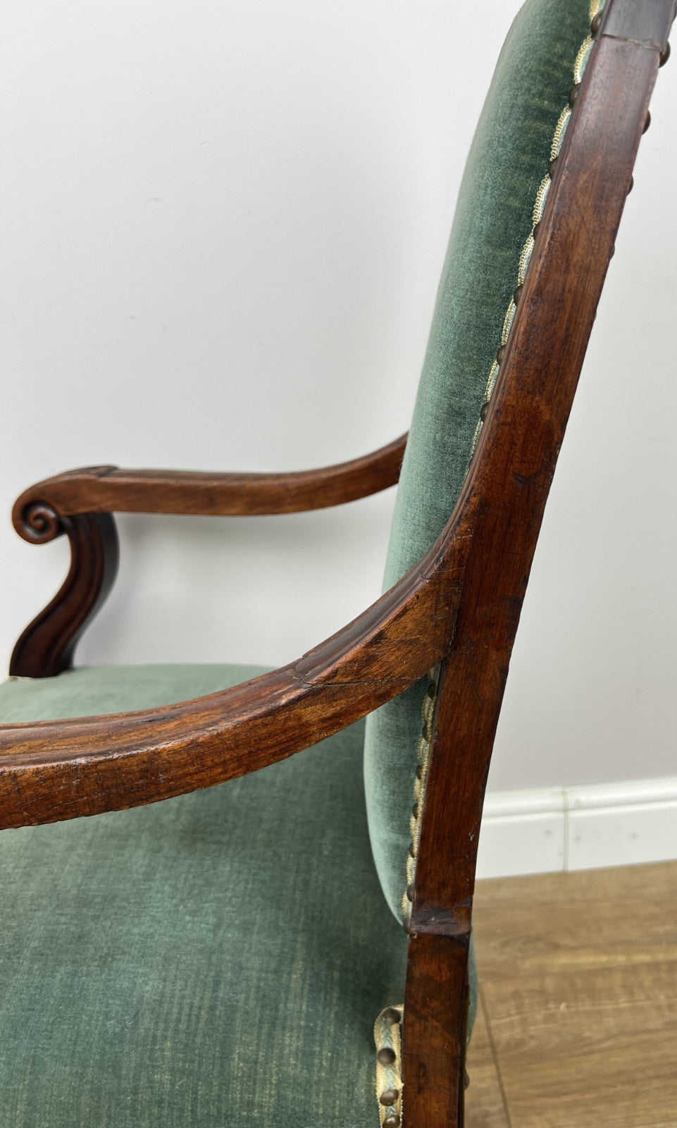 Armchair Antique French Style Walnut Upholstered Seat Carved Chair LOT 628610