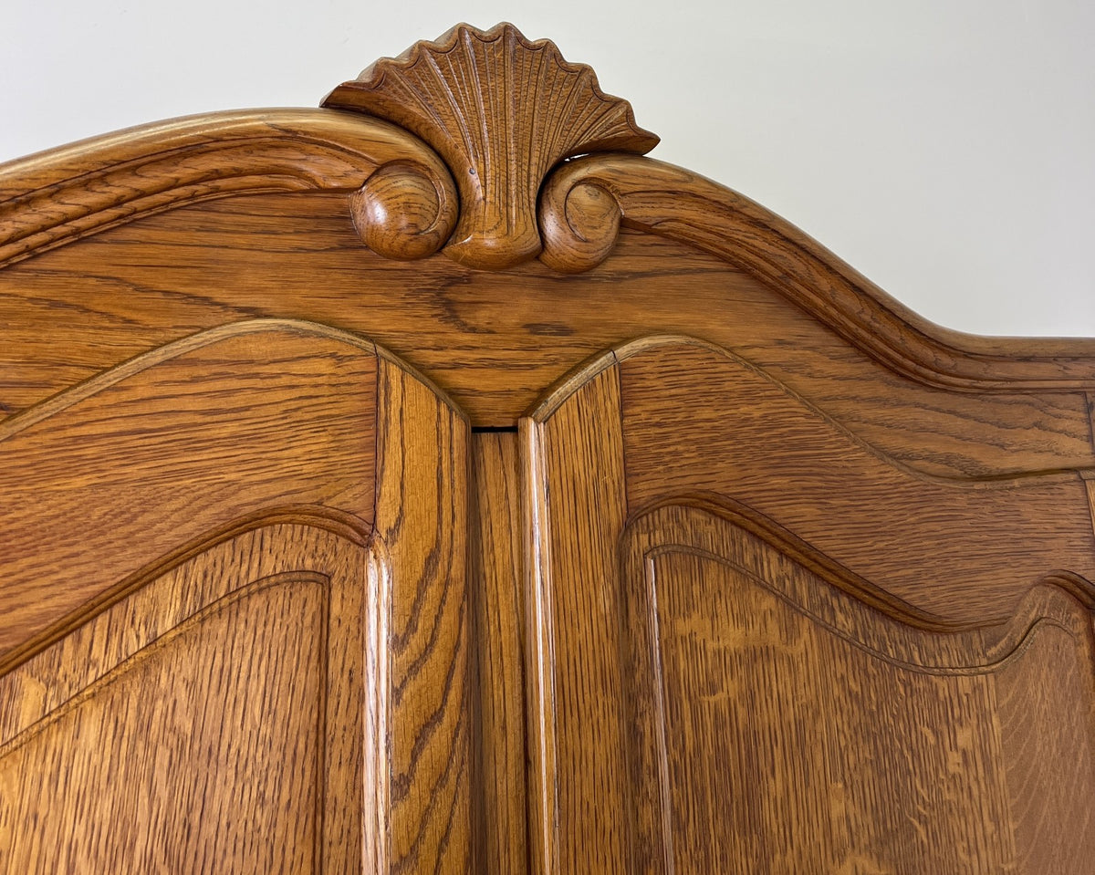 Wardrobe Vintage French Louis XVI Style Oak Two Door Carved Armoire LOT 6493