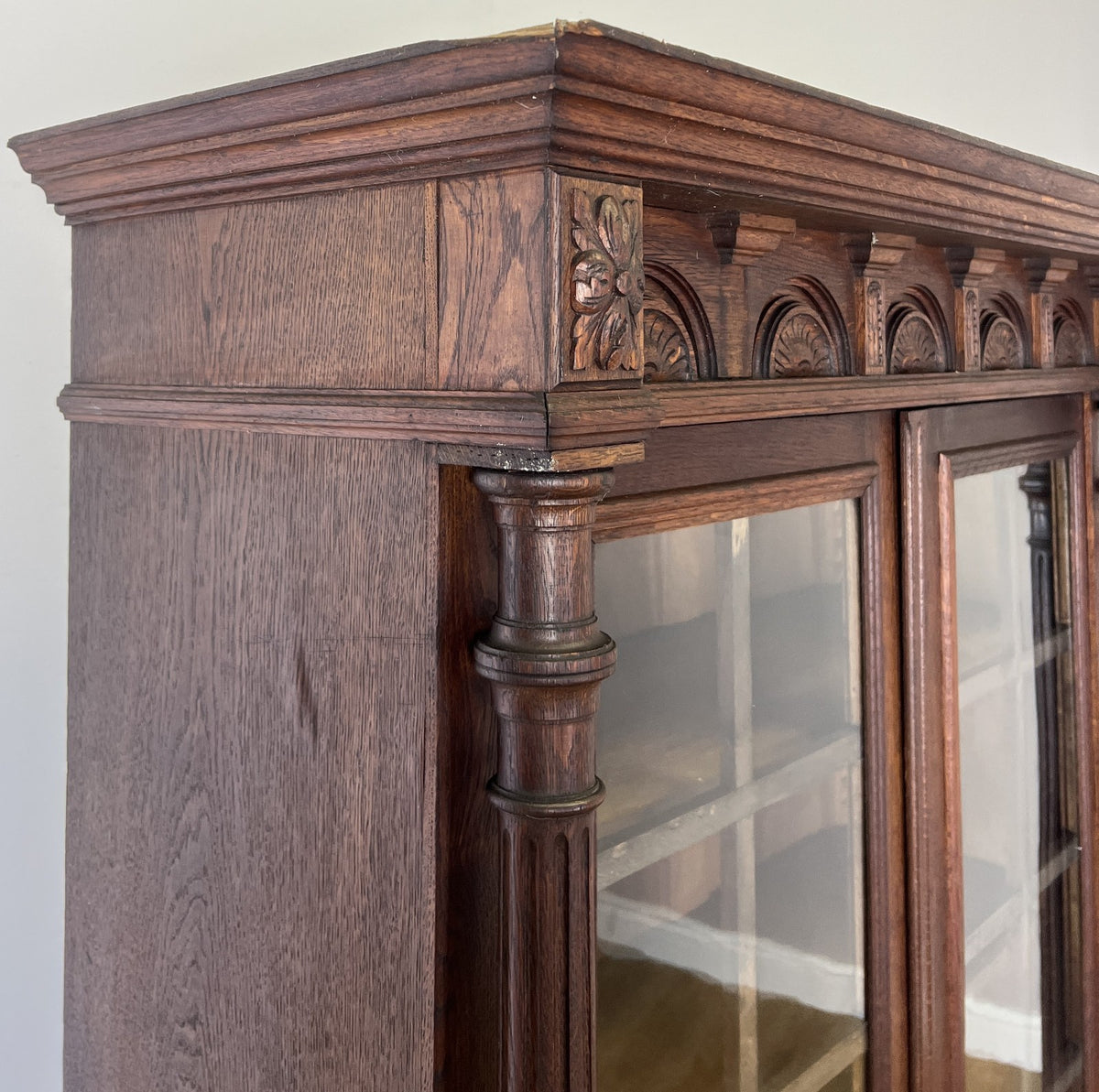 Bookcase Antique French Style Glazed Display Cabinet Oak Sideboard LOT 6545