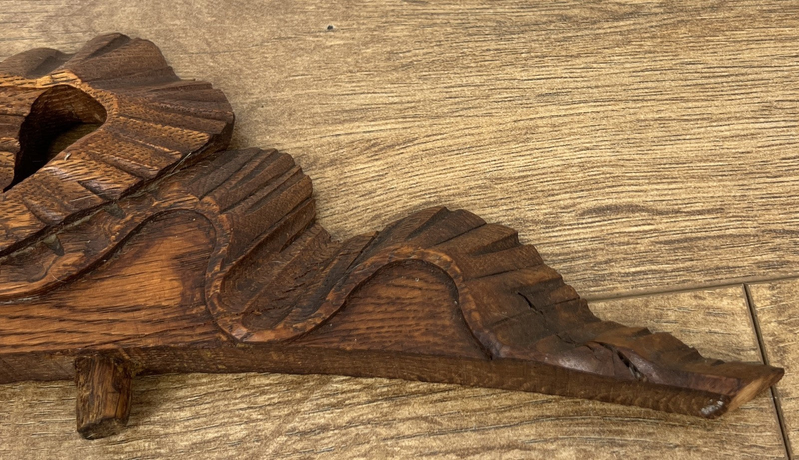 Pediment Antique French Style Oak Hand Carved Decorative Crest LOT 61723