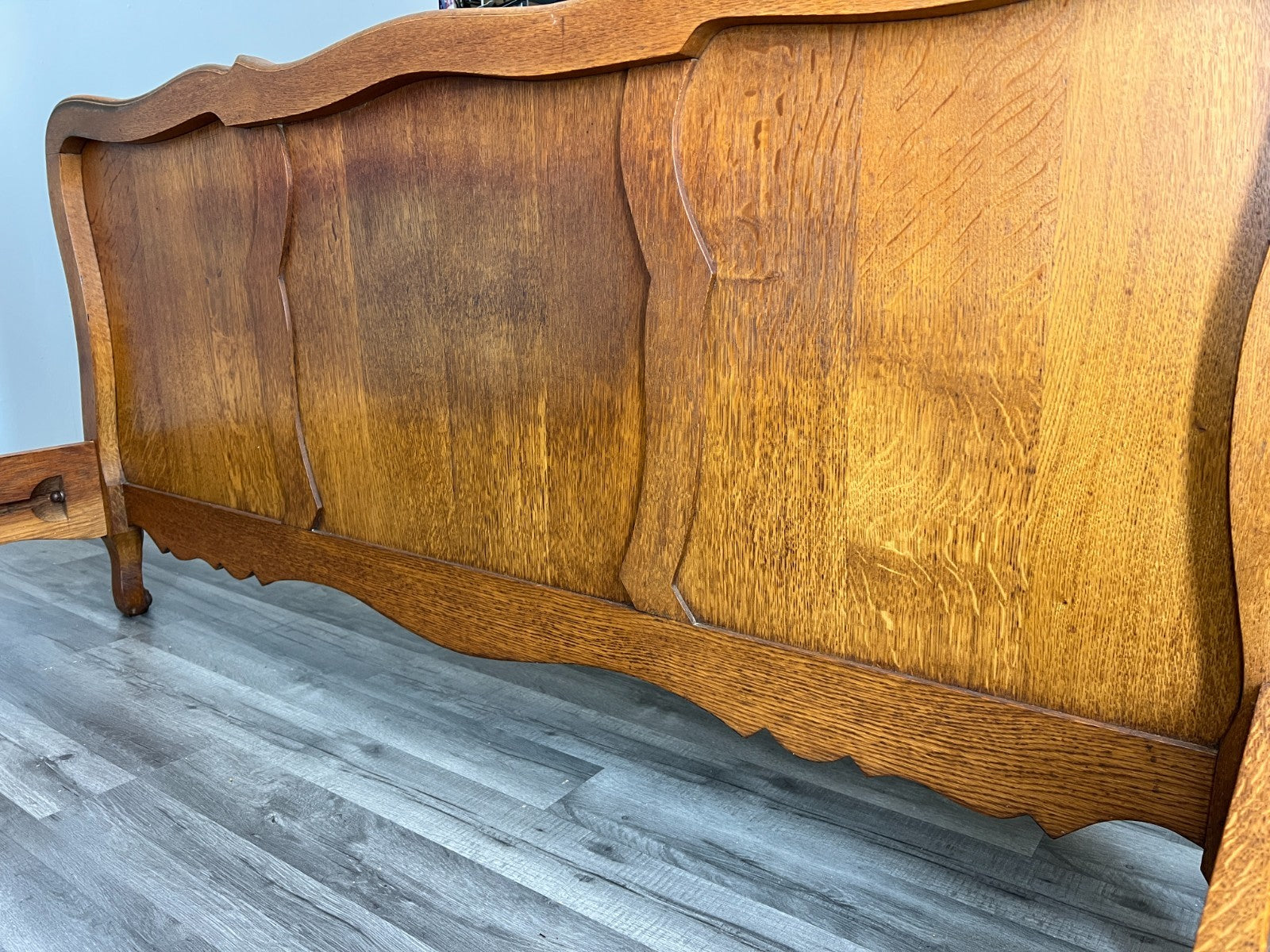Bed Vintage French Louis XVI Double Bed Frame Oak Carved Headboard LOT 470410
