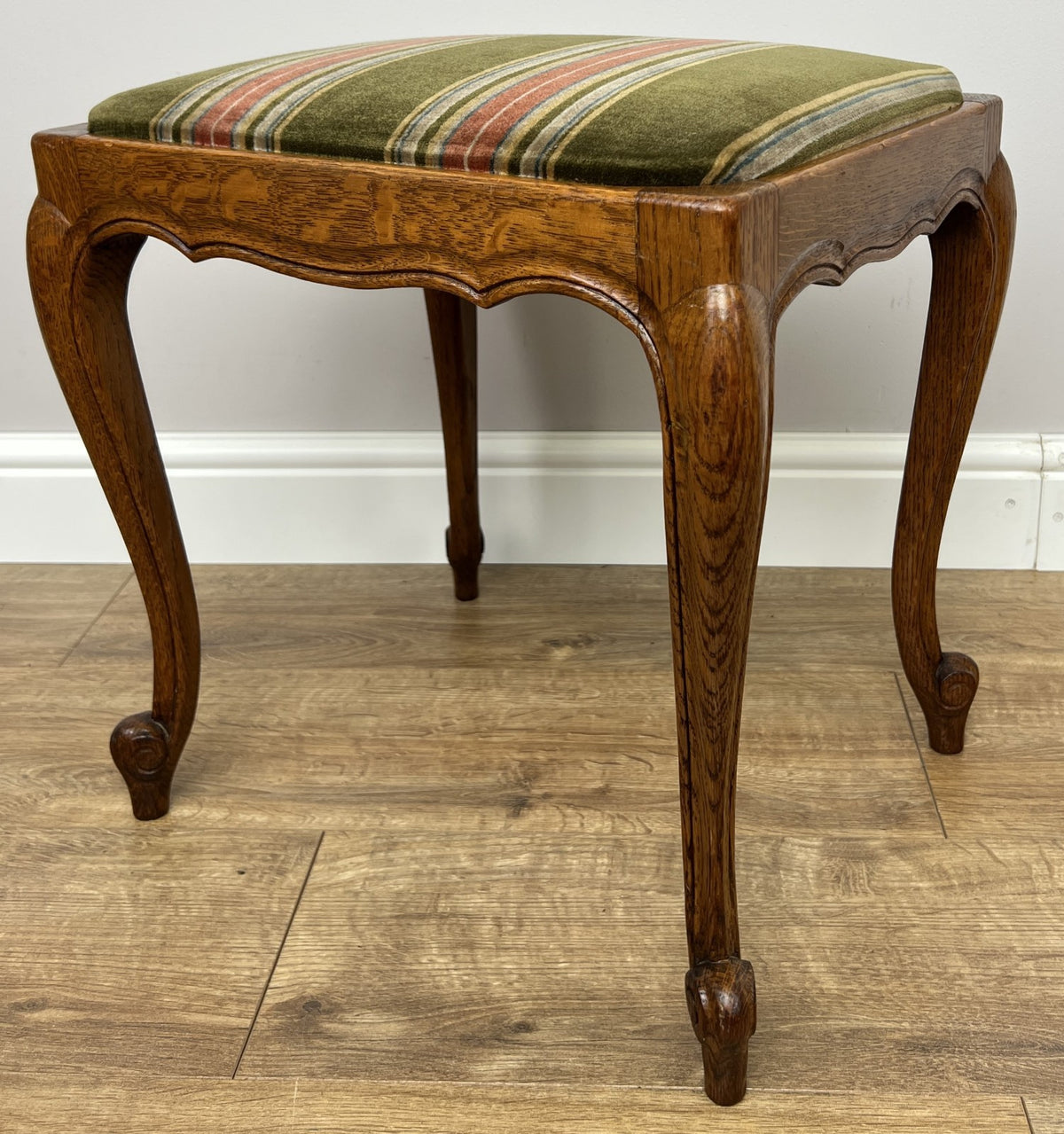 Footstool Vintage French Louis Style Oak Table Stool Upholstered Seat LOT 62291