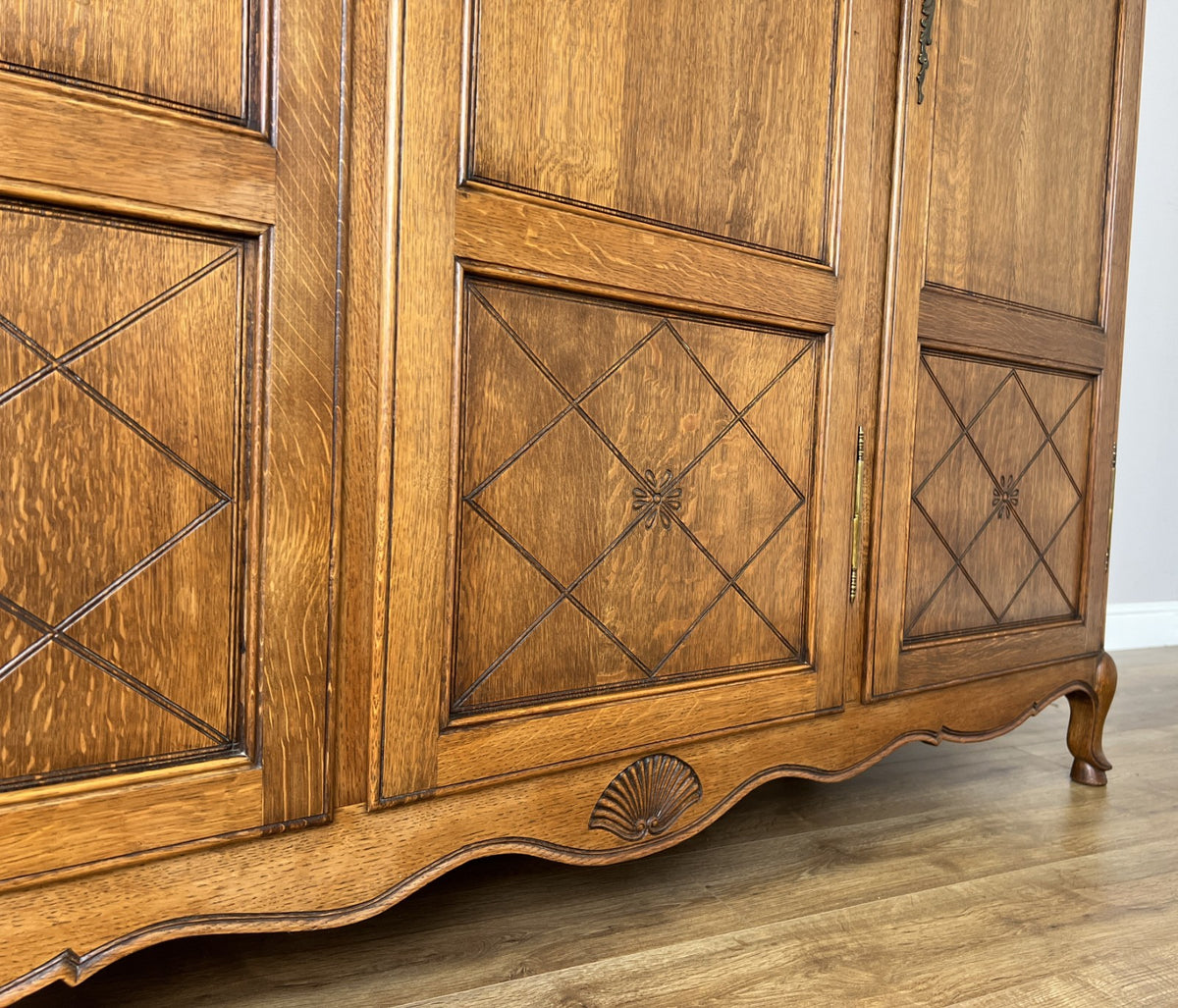 Wardrobe Vintage French Louis XVI Style Three Door Oak Carved Armoire LOT 64588
