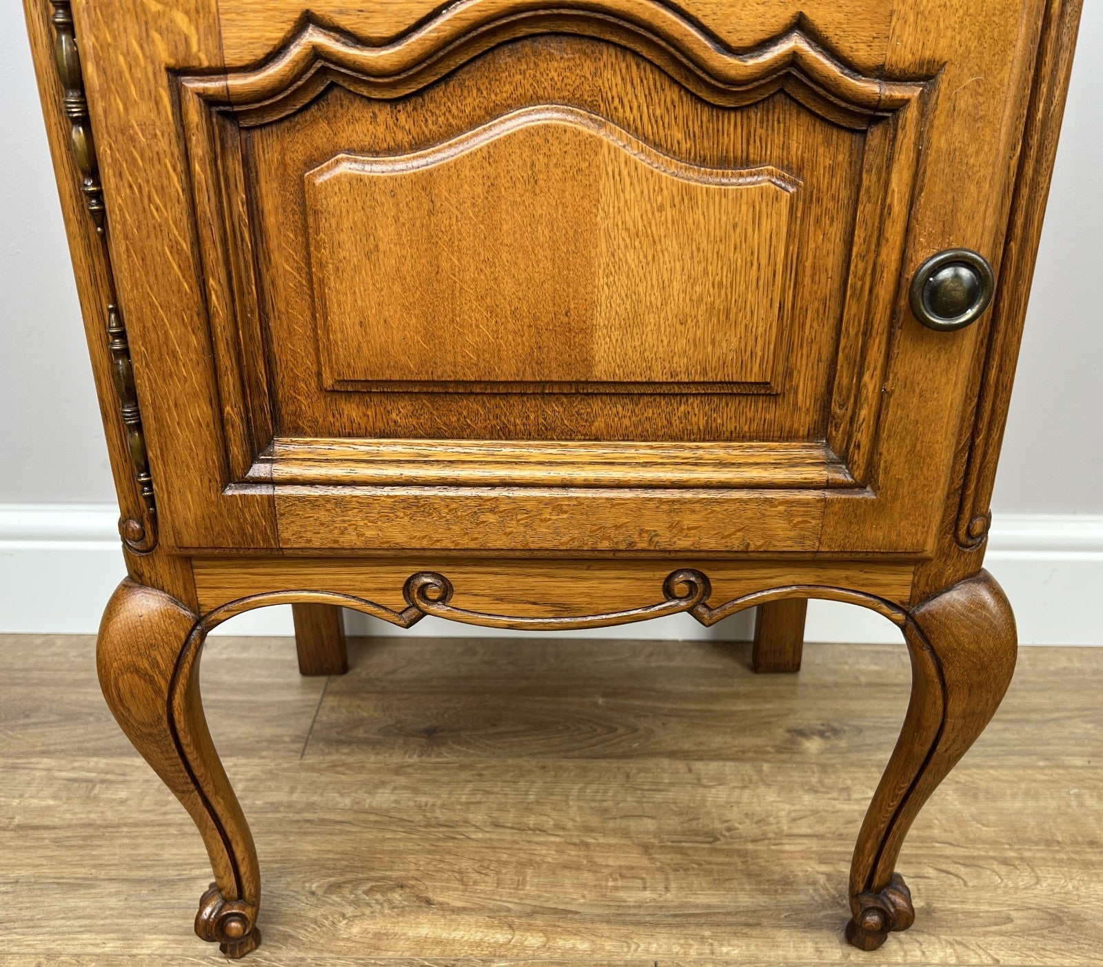 Pair of Bedside Tables Vintage French Louis Oak Nightstands Cabinets LOT 63066