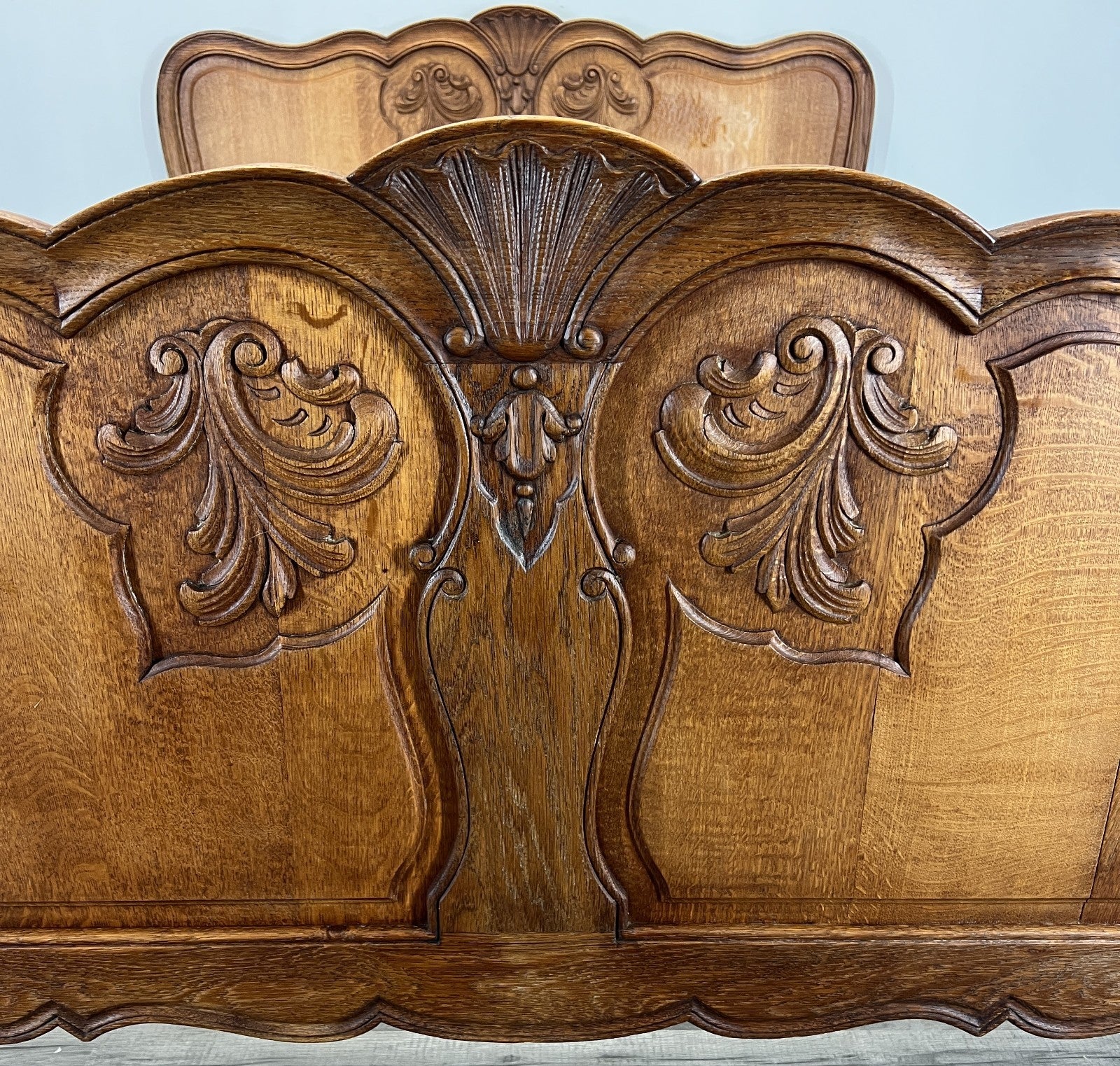 Bed Vintage French Louis XVI King Size Bed Frame Oak Carved Headboard LOT 46236