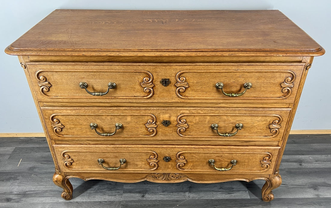 Chest of Drawers Vintage French Oak Louis XVI Style Carved Cabinet LOT 43250
