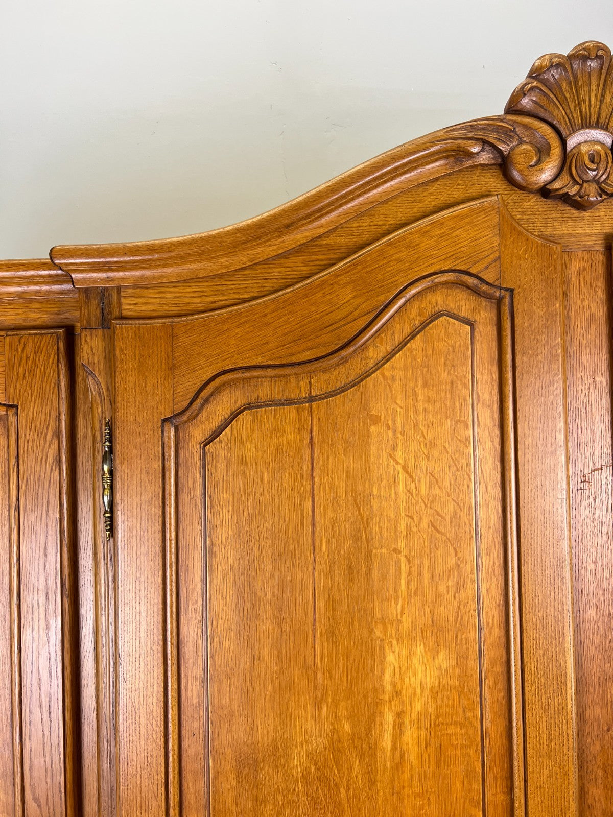 Wardrobe Vintage French Louis XVI Style Oak Four Door Armoire LOT 48206