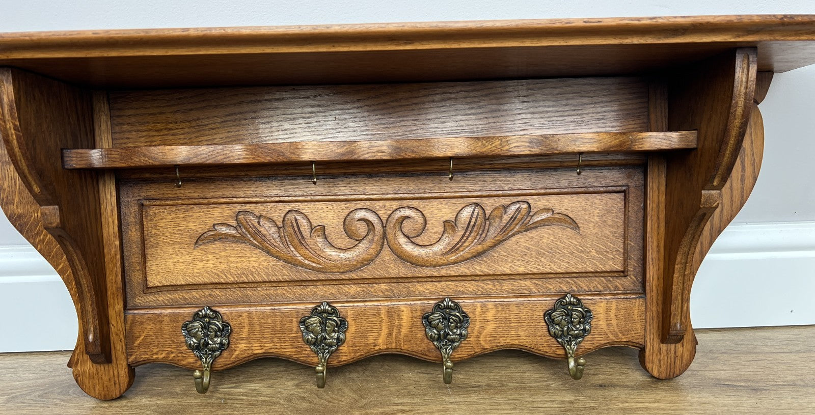 French Vintage Coat Rack Oak 4 Hooks Wall Shelf Carved Coat Hanger LOT 49076