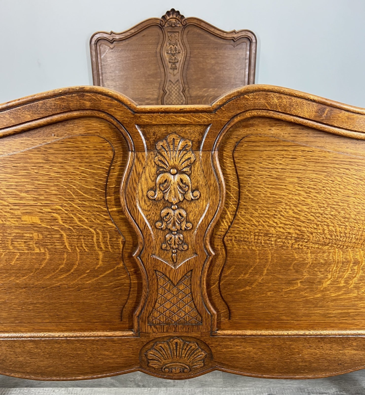 Bed Vintage French Louis XVI Double Single Frame Oak Carved Headboard LOT 45933