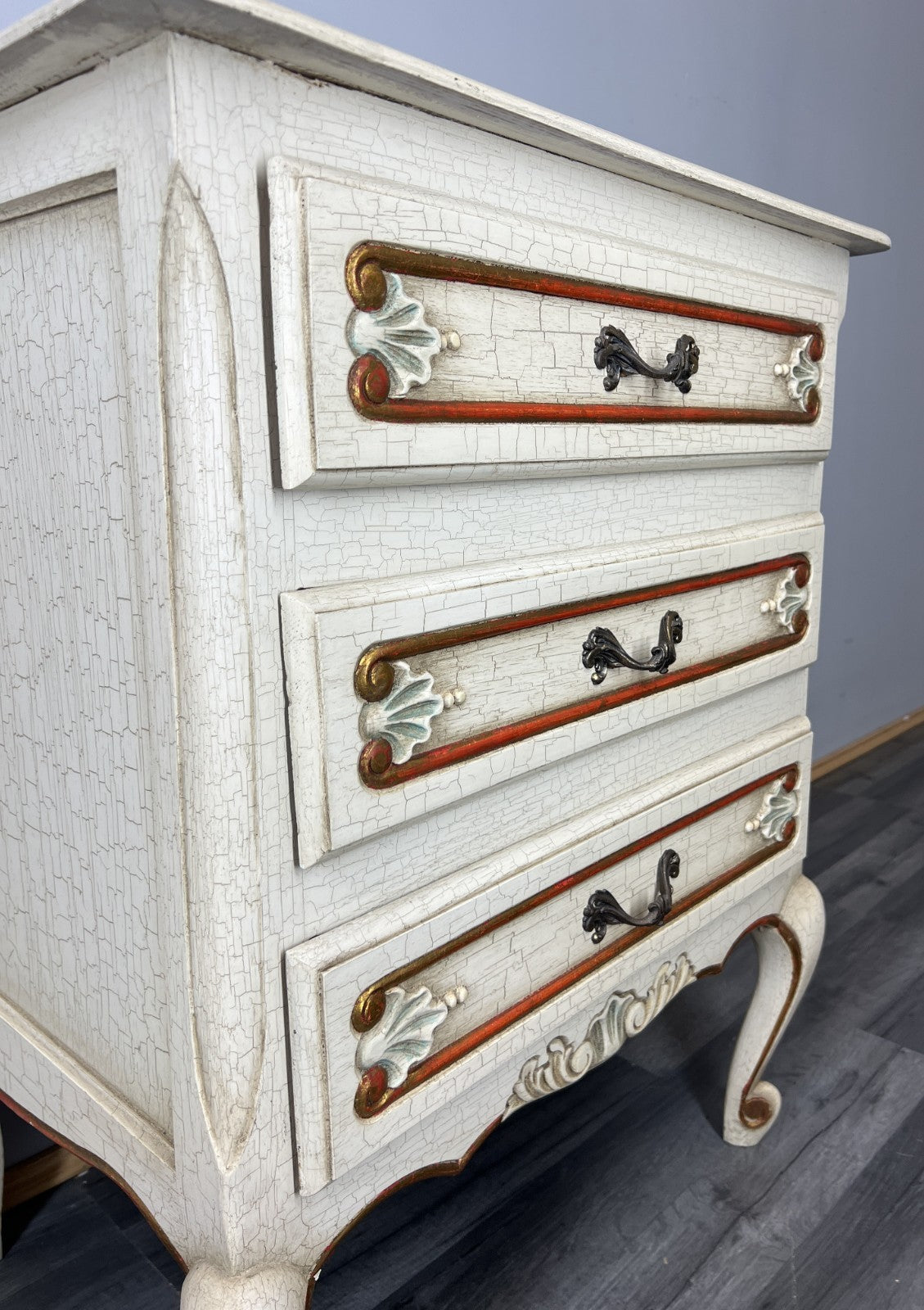 Chest of Drawers Vintage Shabby Chic 3 Drawer Ornate Carved Cabinet LOT 44236