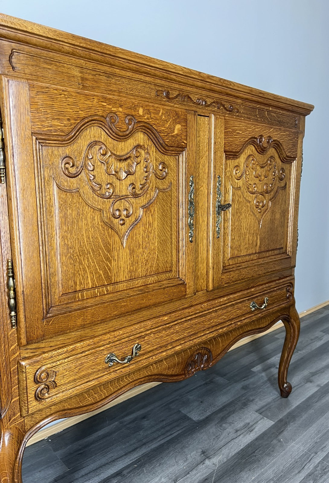 Cabinet Vintage French Louis XVI Style Oak Cupboard Carved Sideboard LOT 40173