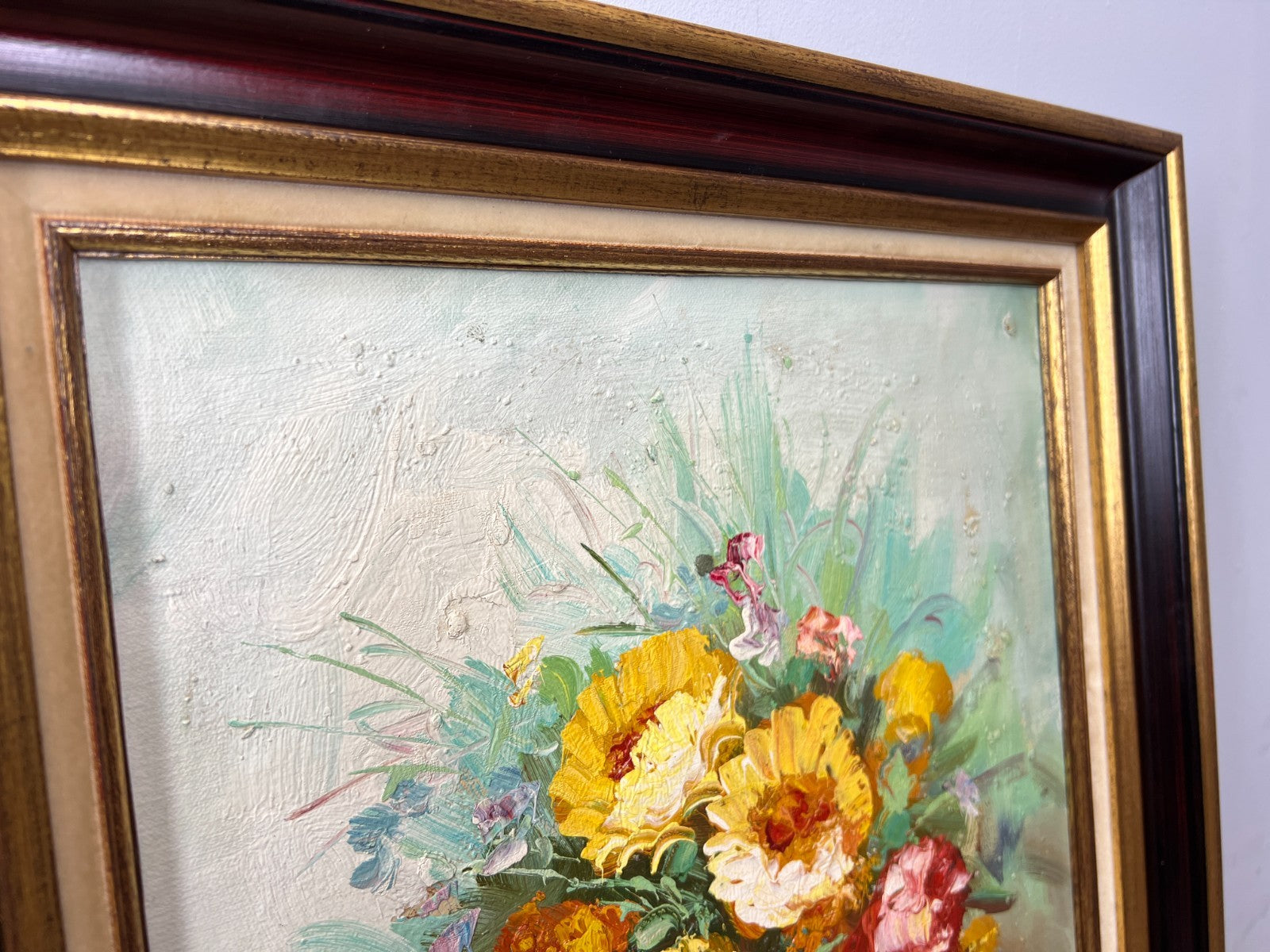 Vintage French Oil Painting Floral Still Life Framed Artwork Signed LOT 46327