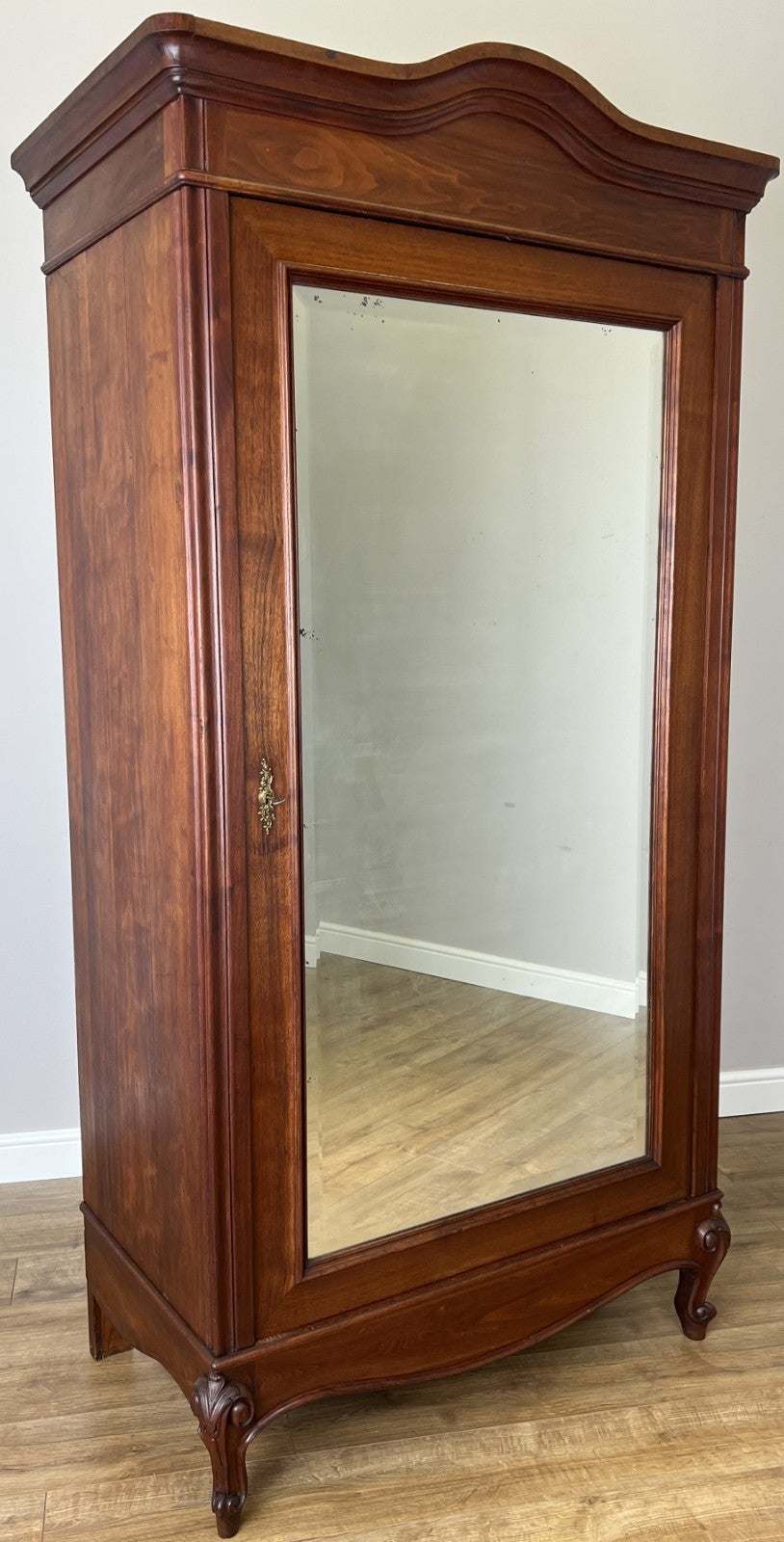 Wardrobe Antique French Style Walnut Mirrored Carved Armoire Cabinet LOT 61590