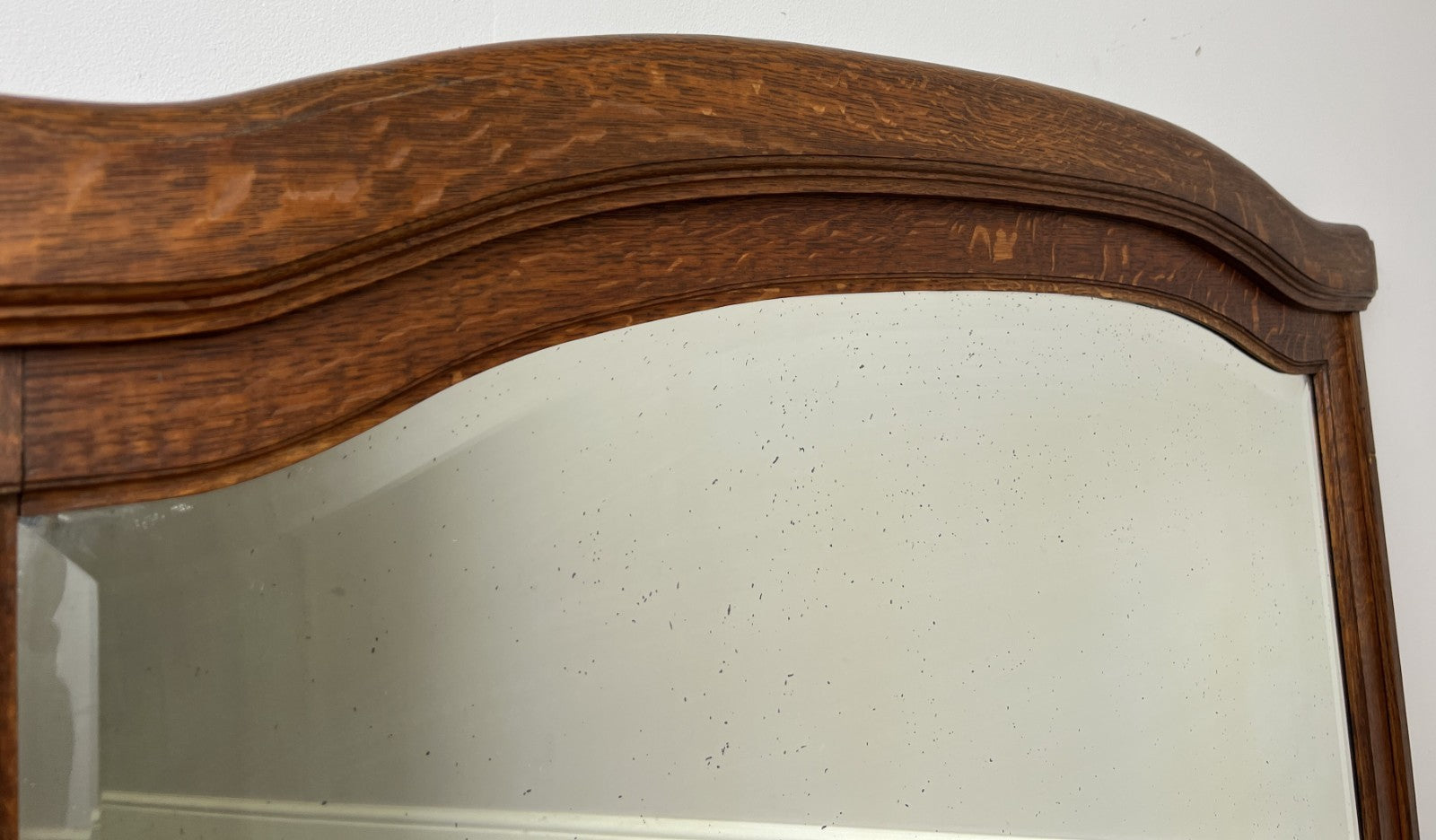 Mirror Antique French Style Oak Wall Mirror Carved Decorative Frame LOT 61415