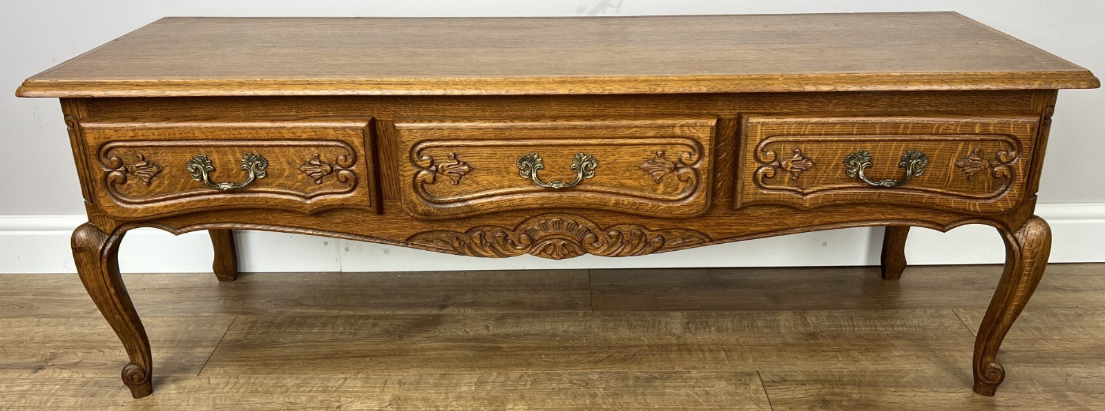 Cabinet Vintage French Louis Style TV Stand Cabinet Carved Sideboard LOT 63421