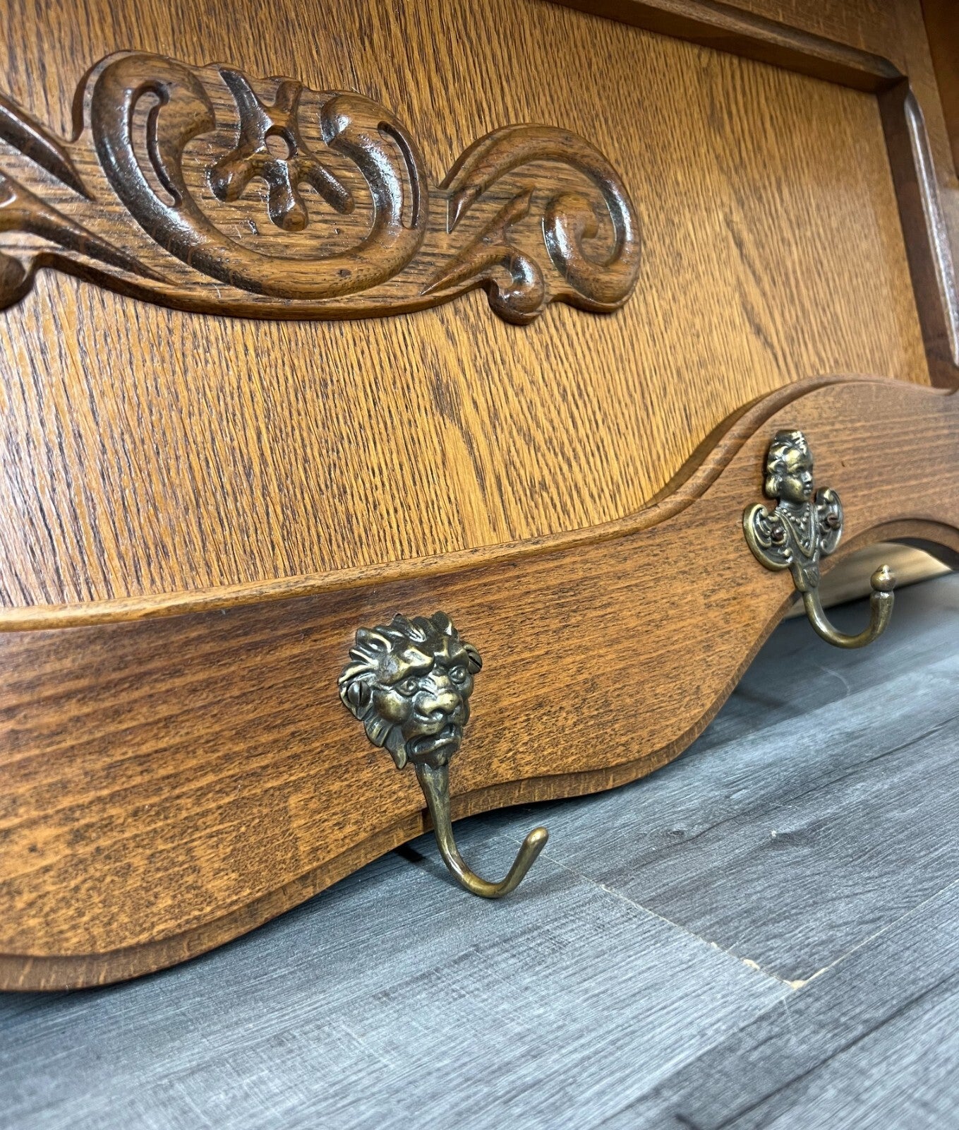 Coat Rack Antique French Oak Carved Wall Coat Hanger 5 Brass Hooks LOT 35066