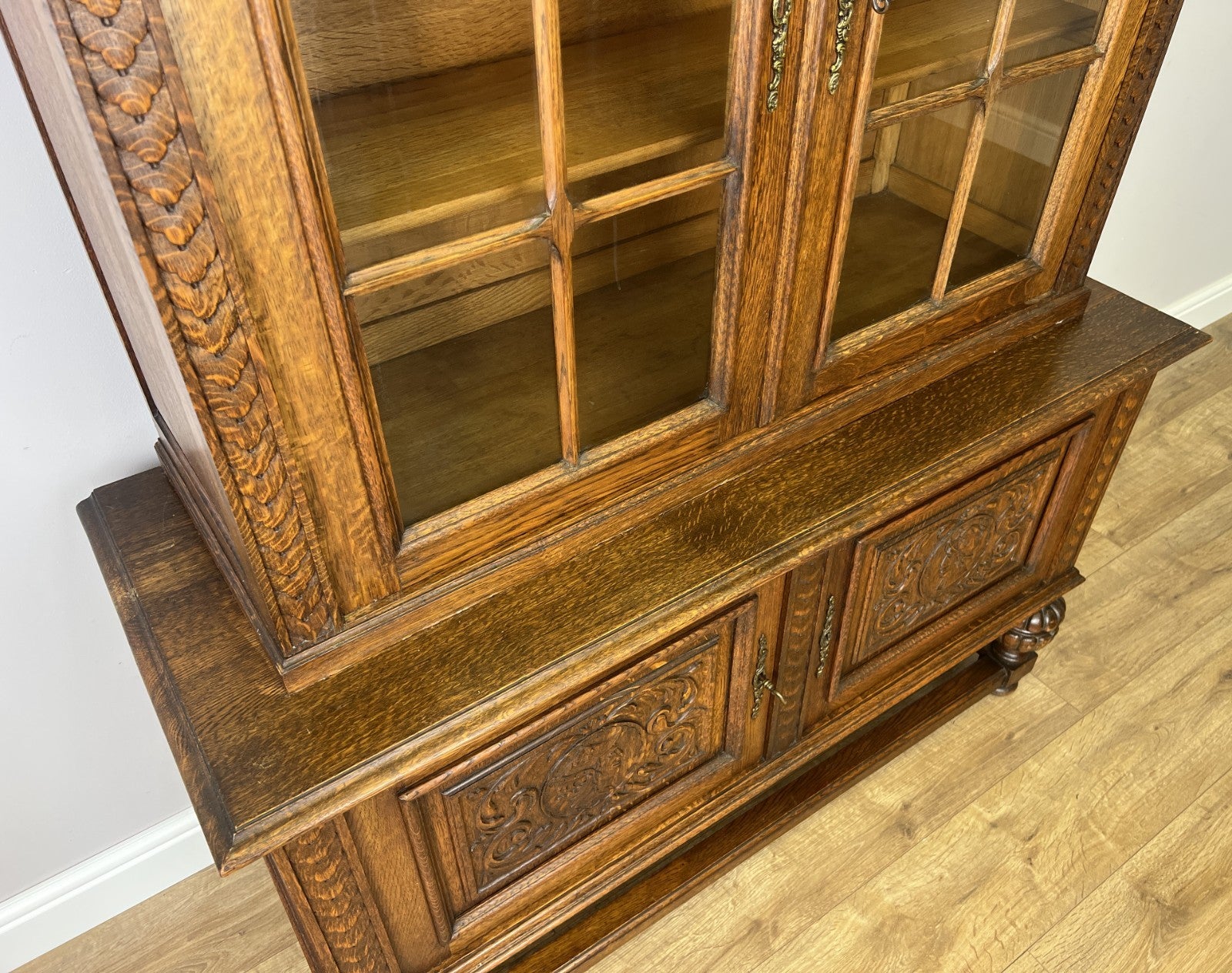 Bookcase Vintage French Oak Glazed Display Cabinet Carved Sideboard LOT 62578