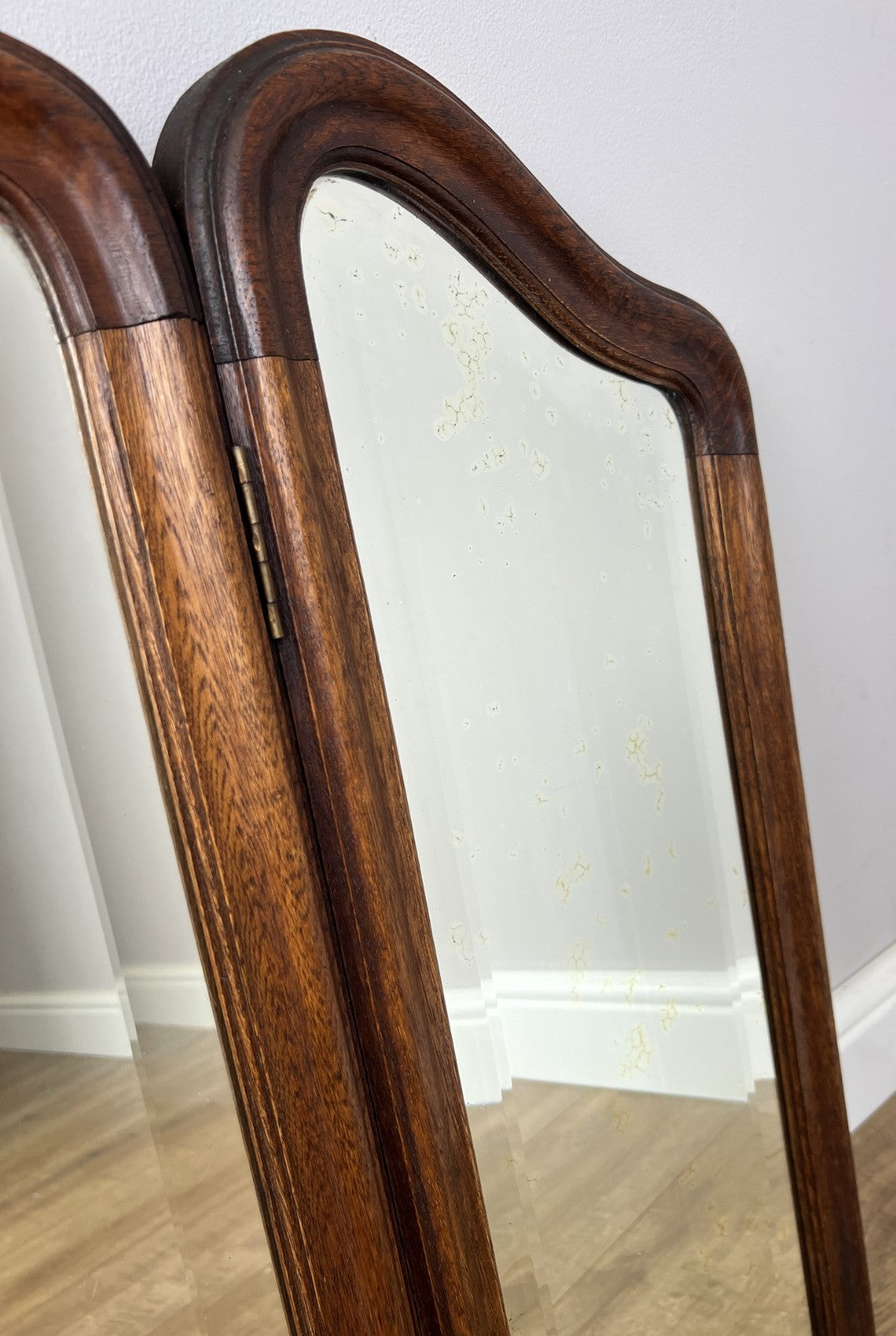 Mirror Antique French Oak Triple Folding Carved Dressing Table Mirror LOT 61377