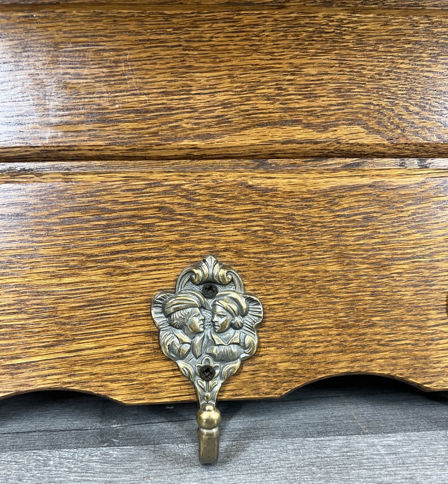 French Vintage Style Coat Rack Oak 5 Hooks Ornate Wall Shelf Coat LOT 47244