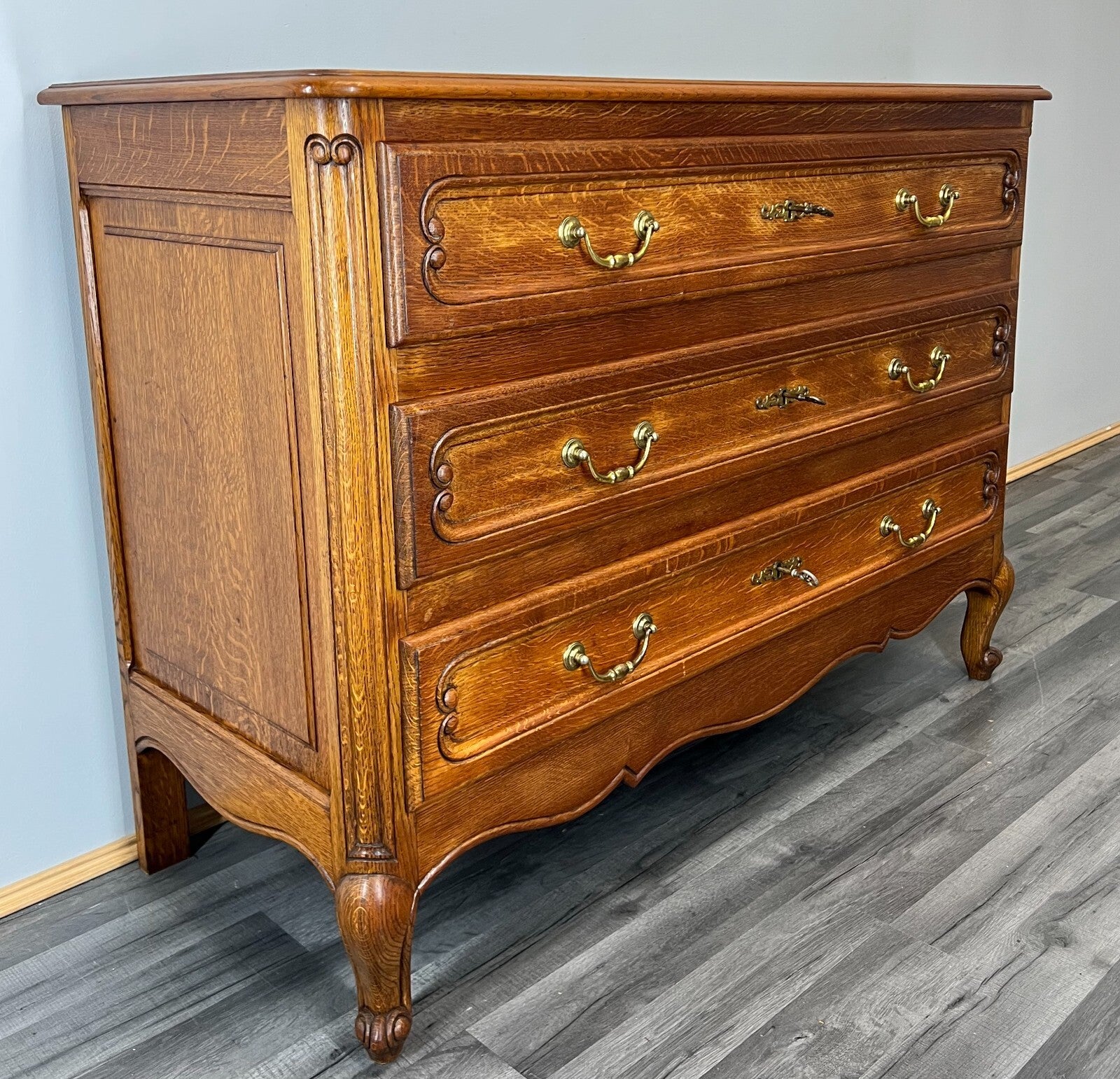 Chest of Drawers Vintage French Louis XVI Style Oak 3 Drawers Cabinet LOT 37701