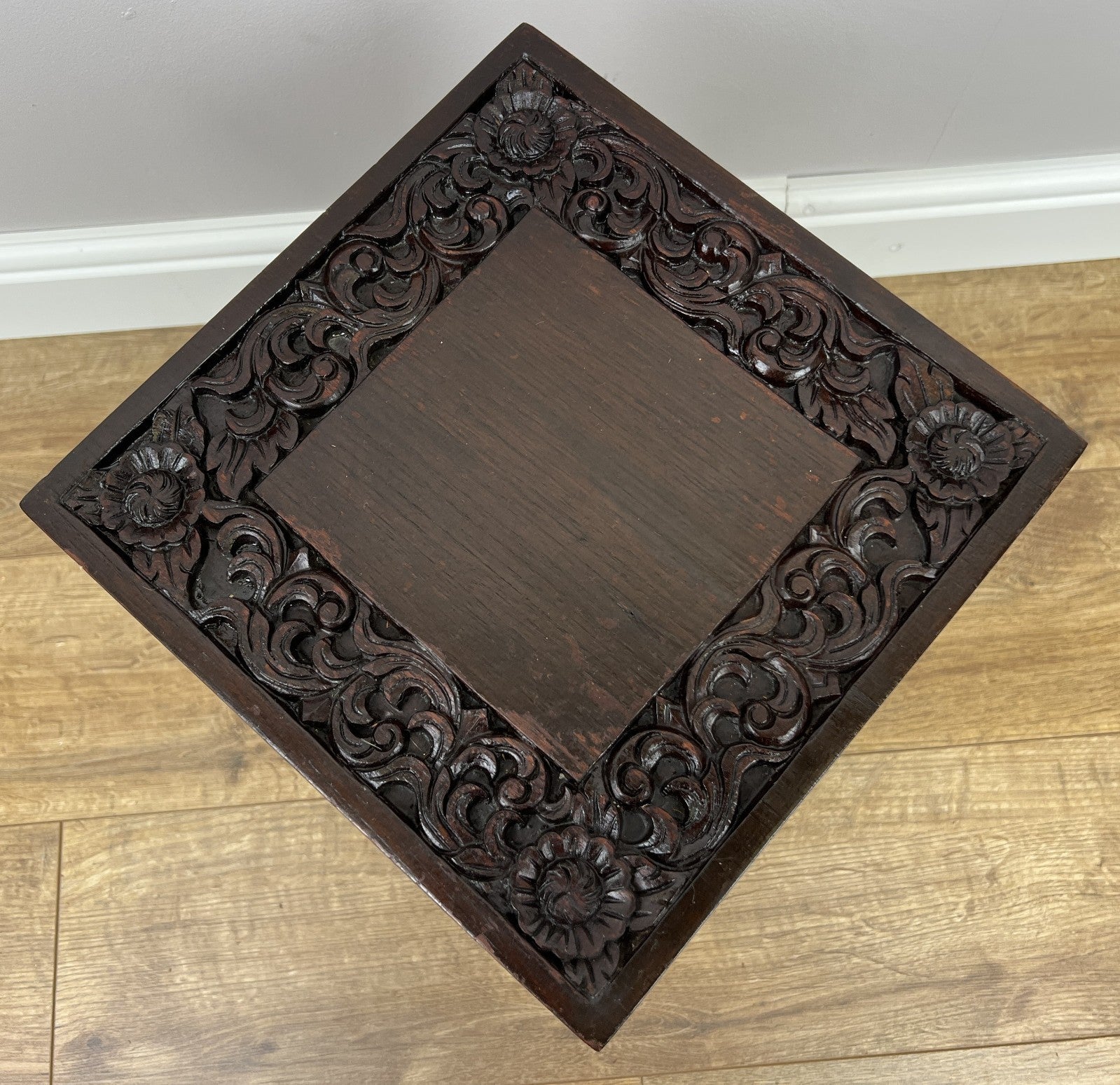 Plant Stand Vintage Chinese Style Mahogany Carved Table LOT 49648