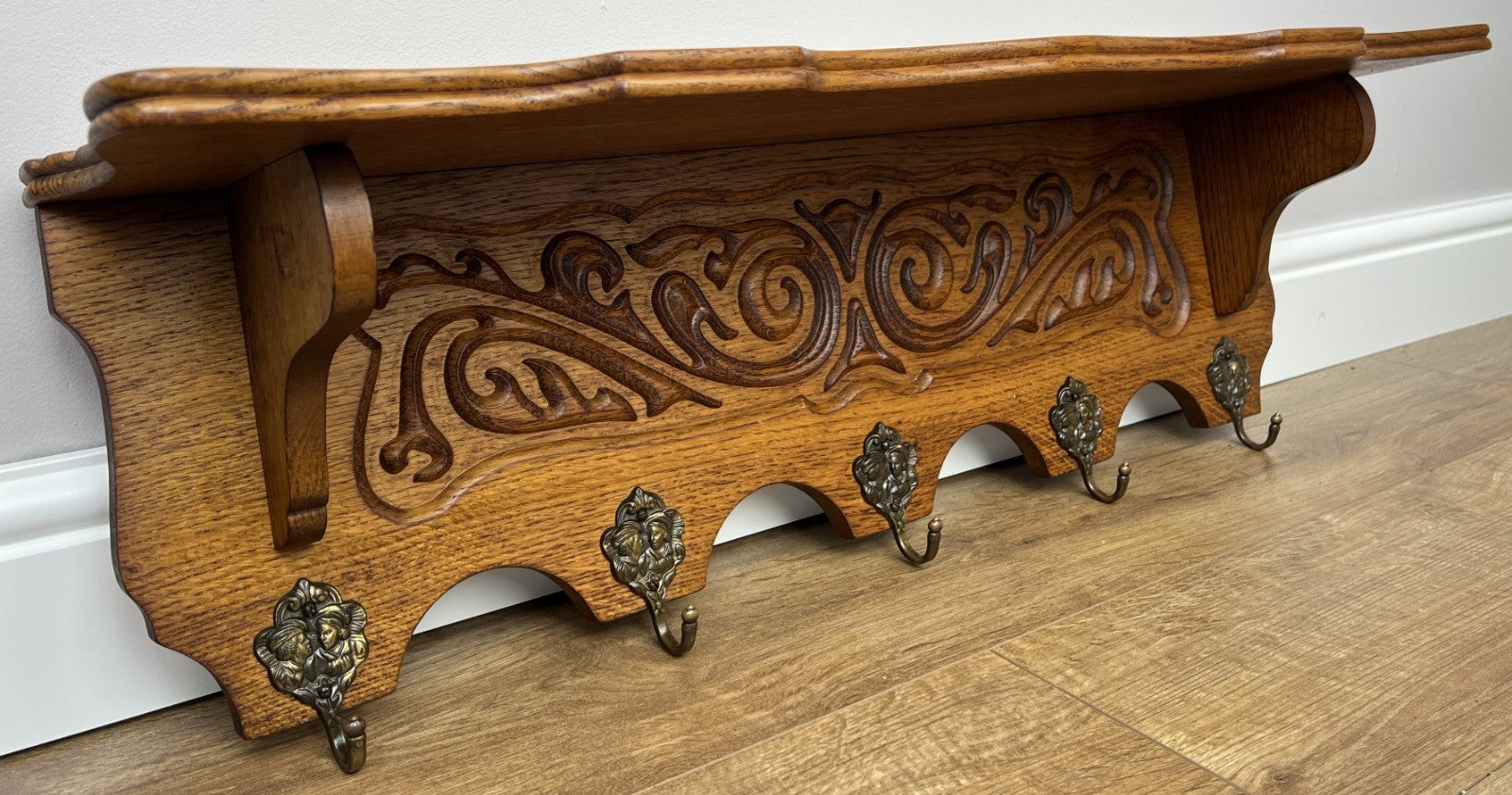 French Vintage Coat Rack Oak 5 Hooks Wall Shelf Carved Coat Hanger LOT 496112