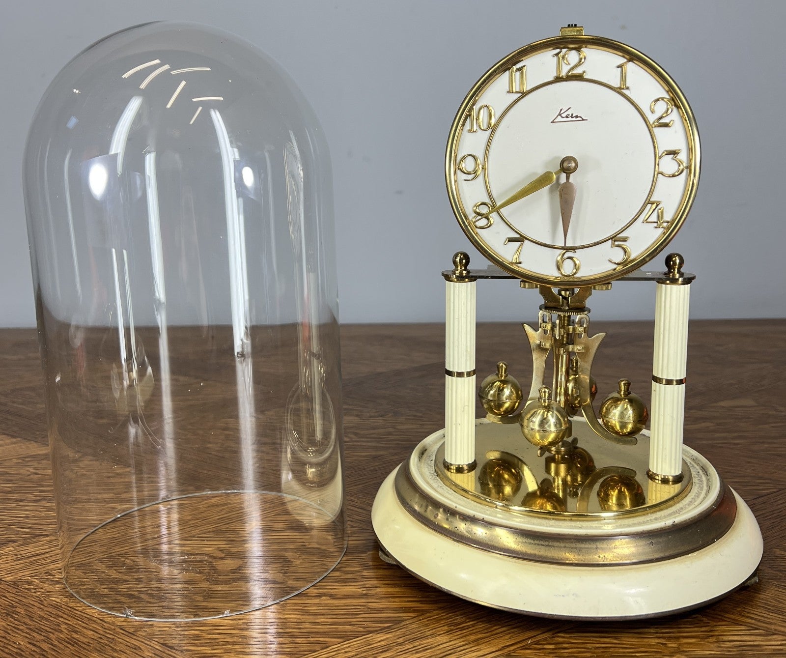 Clock Kern Vintage Style Glass Dome Brass Anniversary Clock LOT 46741