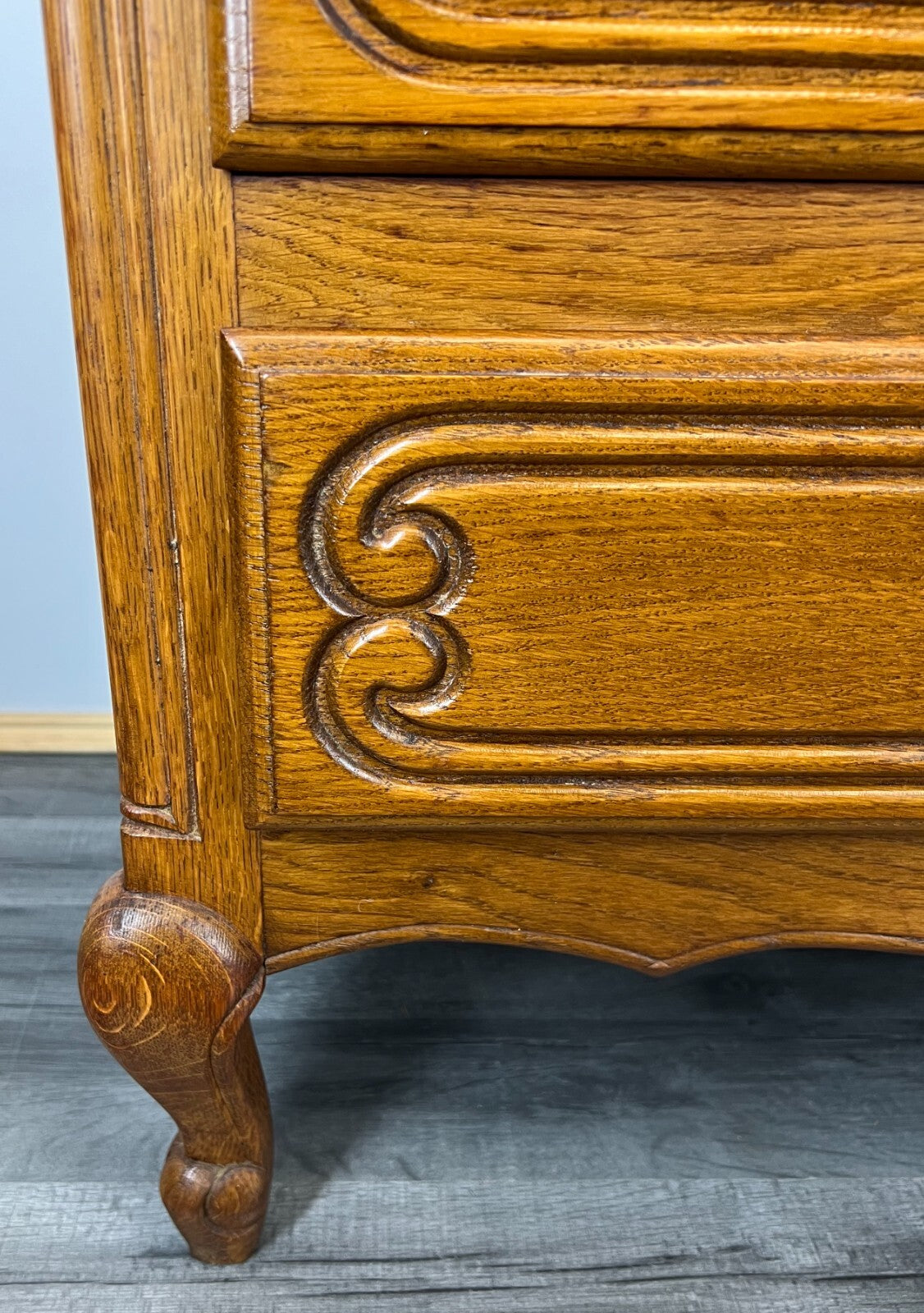 Chest of Drawers Vintage French Louis XIV 3 Drawers Carved Cabinet LOT 28545