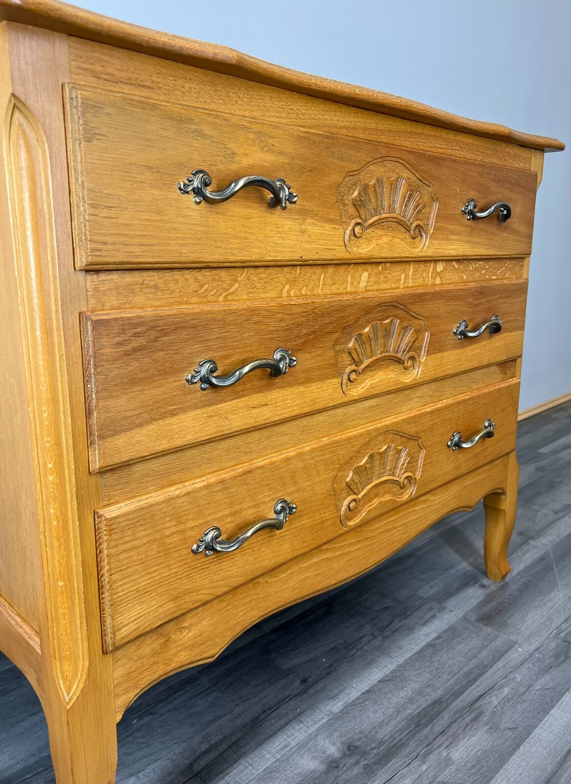 Chest of Drawers Vintage French Louis XVI Oak 3 Drawers Bedroom Cabinet LOT 372710